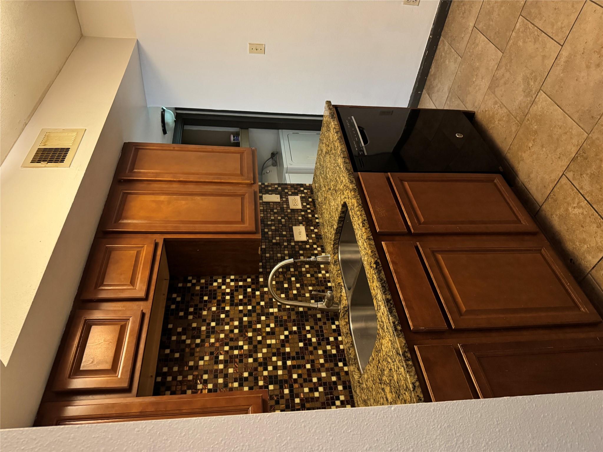 9049 Galewood Dr #103 Property Photo 1