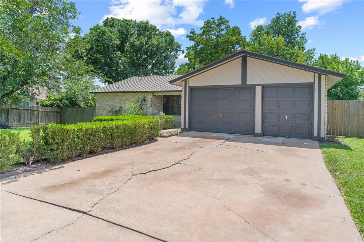2305 Donna Dr Property Photo 29