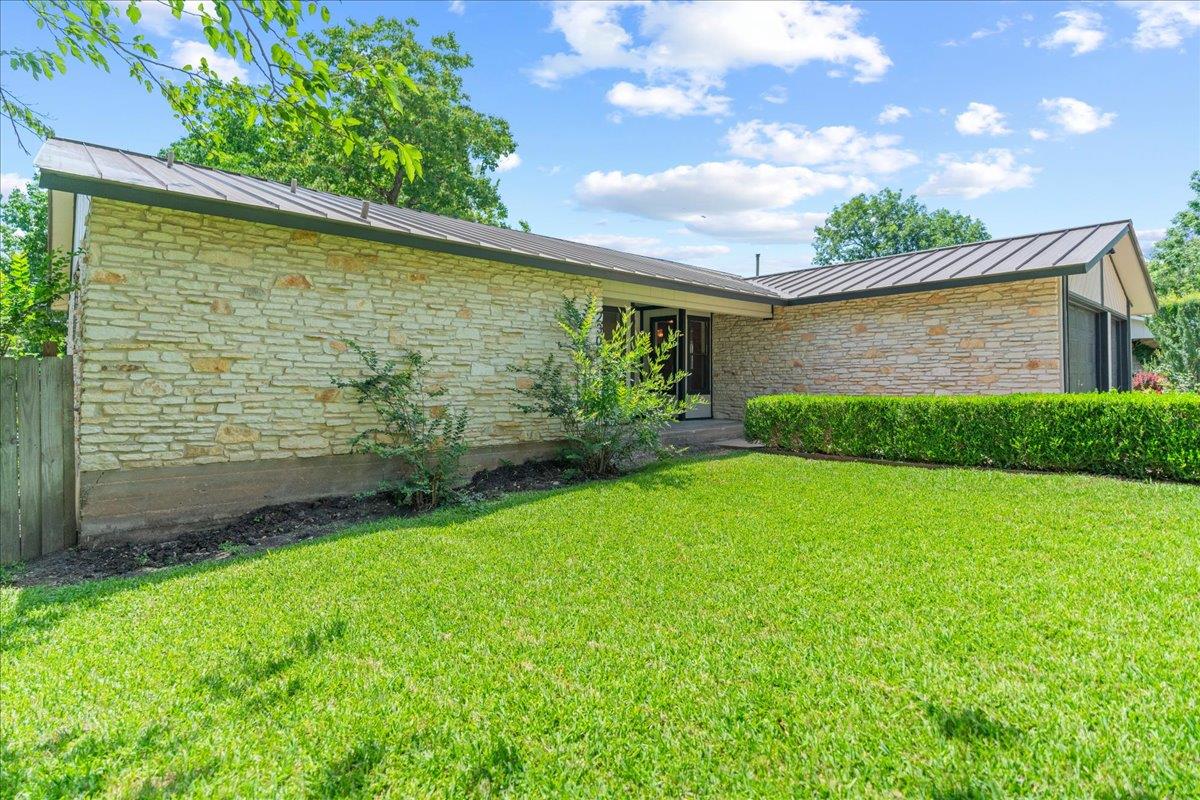 2305 Donna Dr Property Photo 33