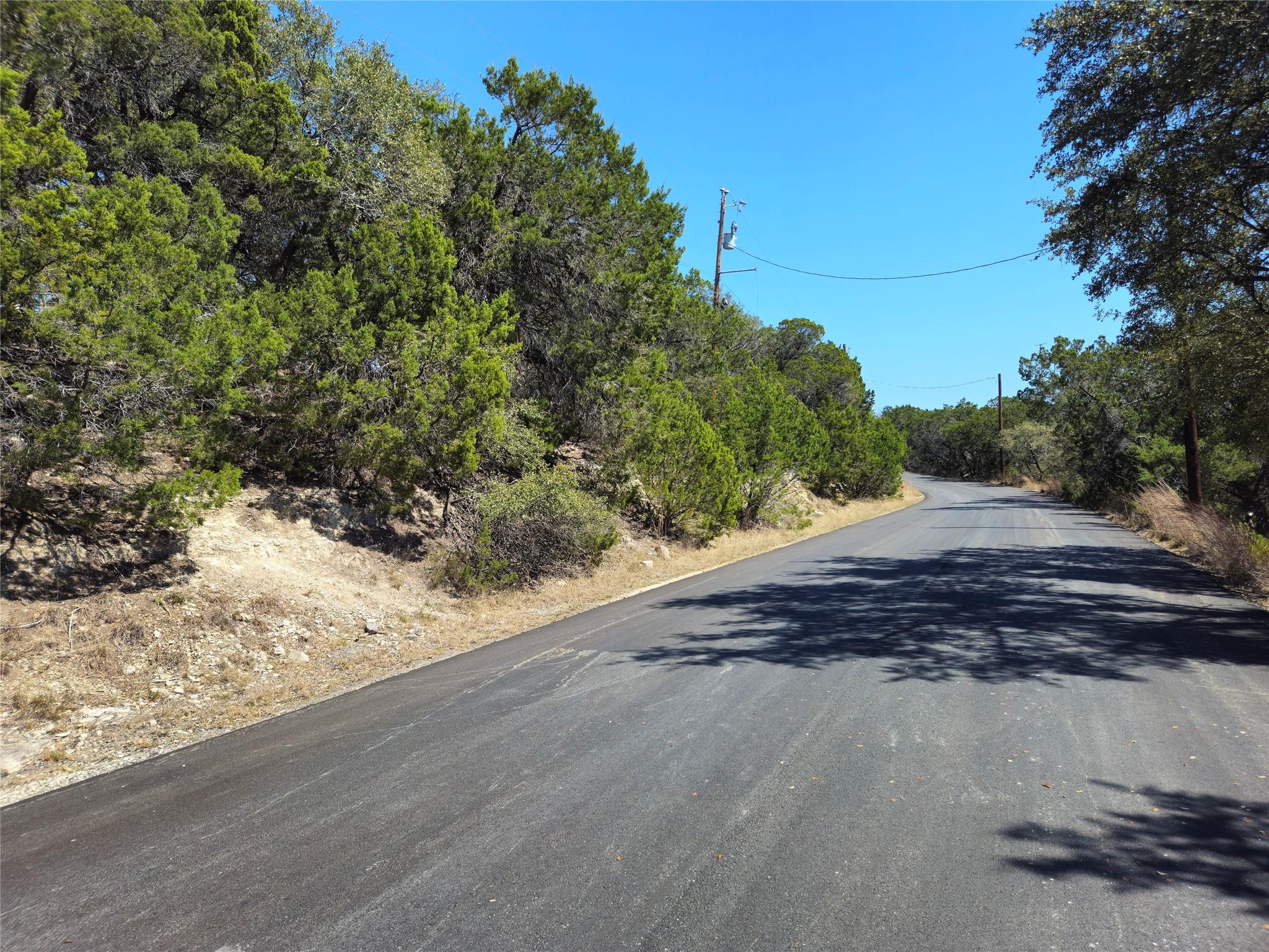 20812 Fawn Ridge Dr Property Photo 4