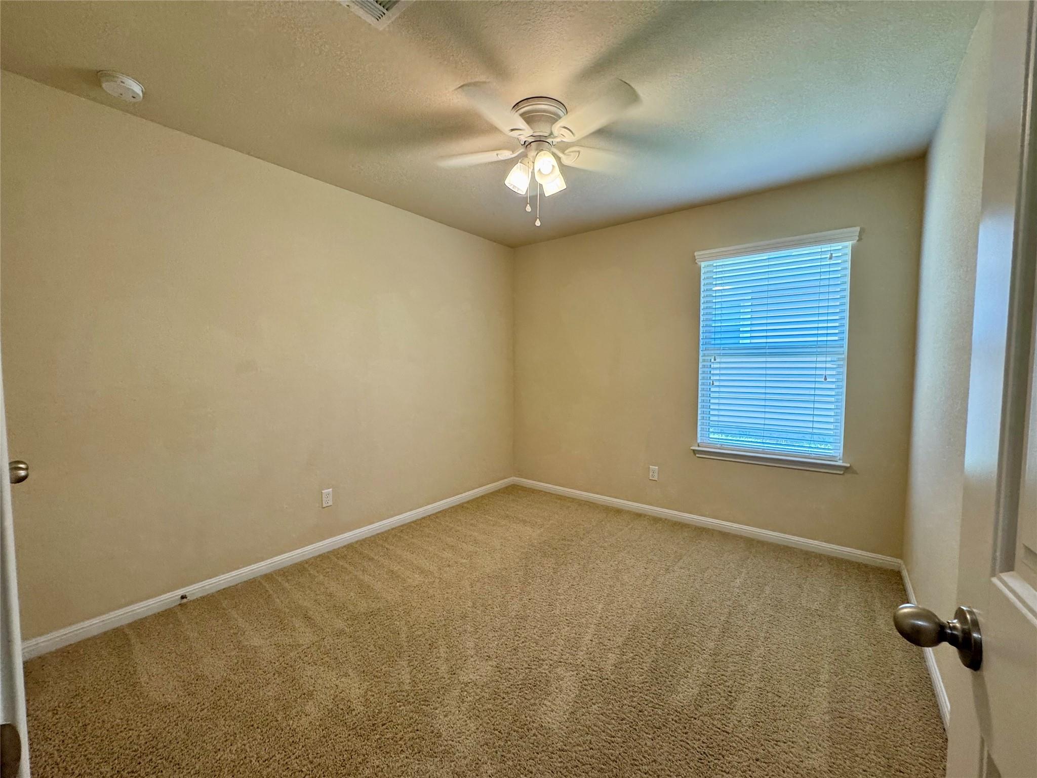 112 Beargrass Dr Property Photo 8