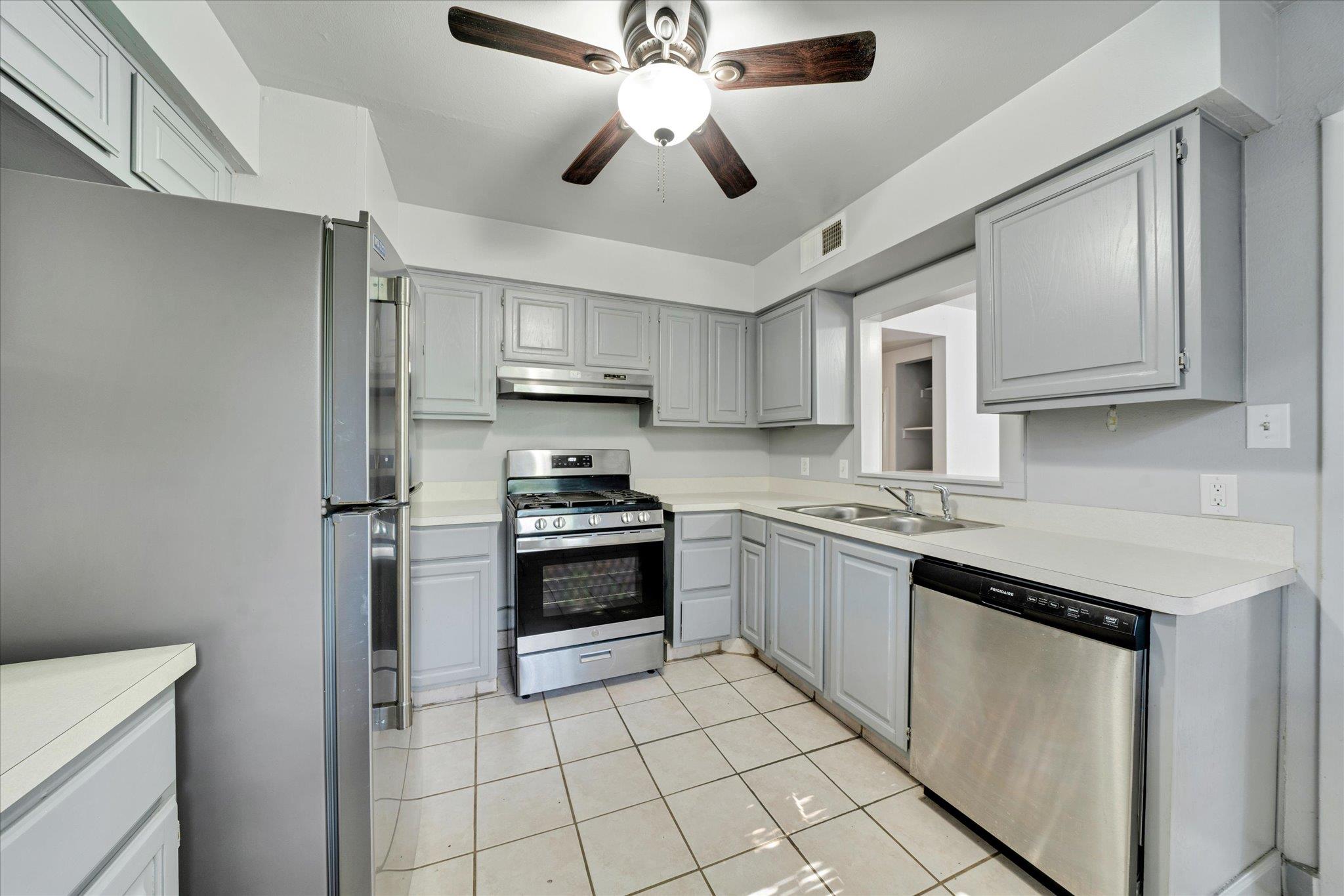 1130 Bois D'arc St None Property Photo 8