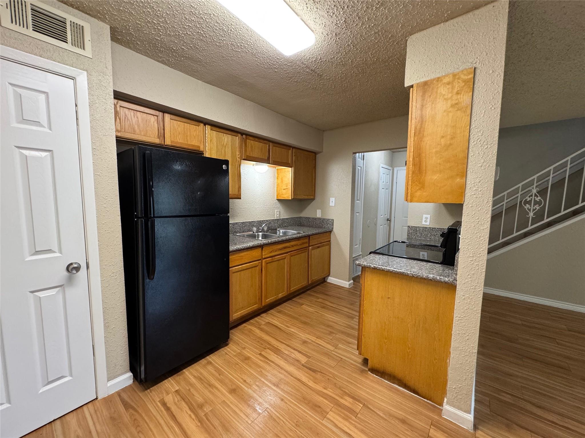 4902 West Wind Trl #101 Property Photo 5