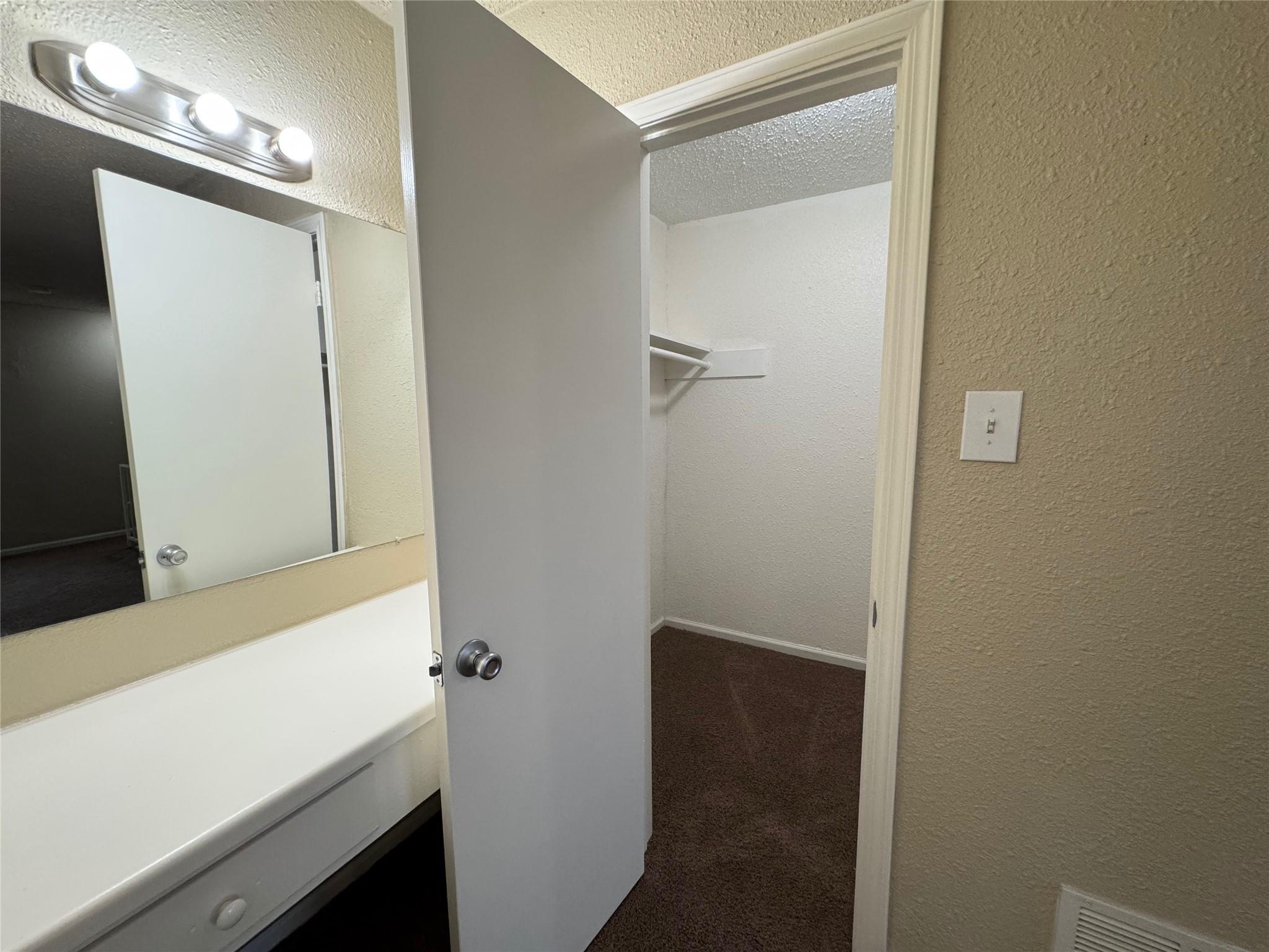 4902 West Wind Trl #101 Property Photo 13