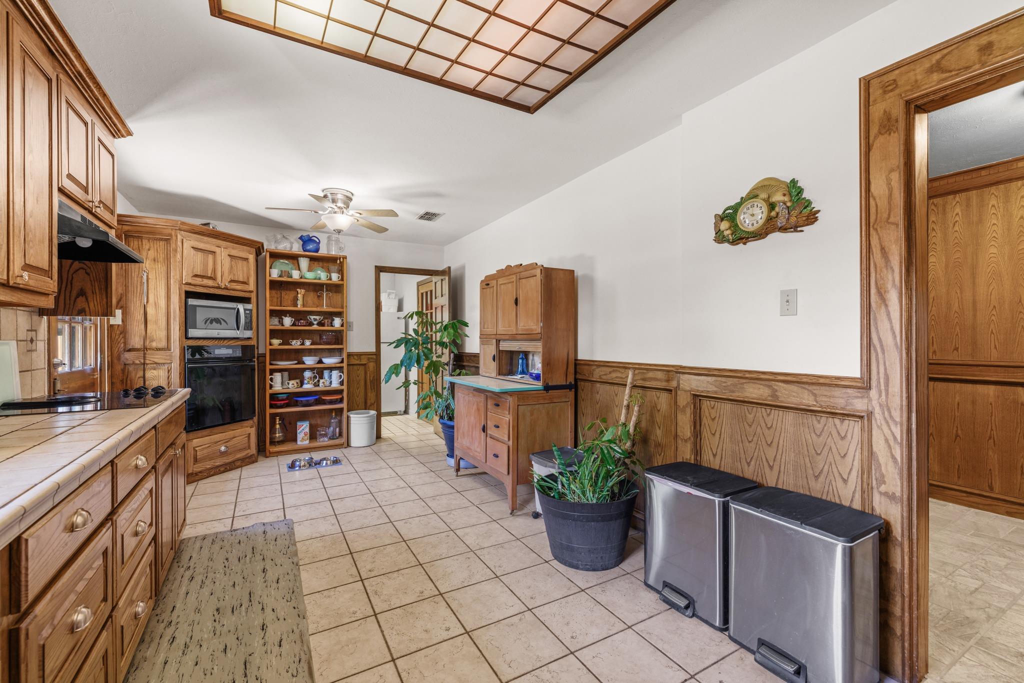 3605 Del Norte Blvd Property Photo 19