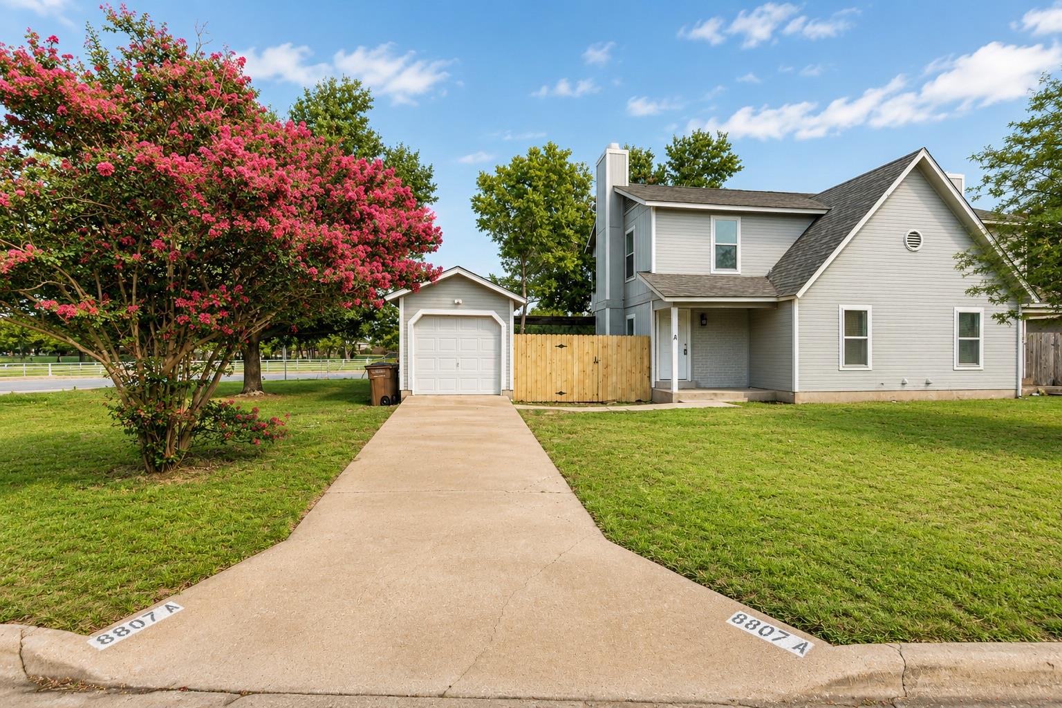 8807 Springmail Cir #a Property Photo 2