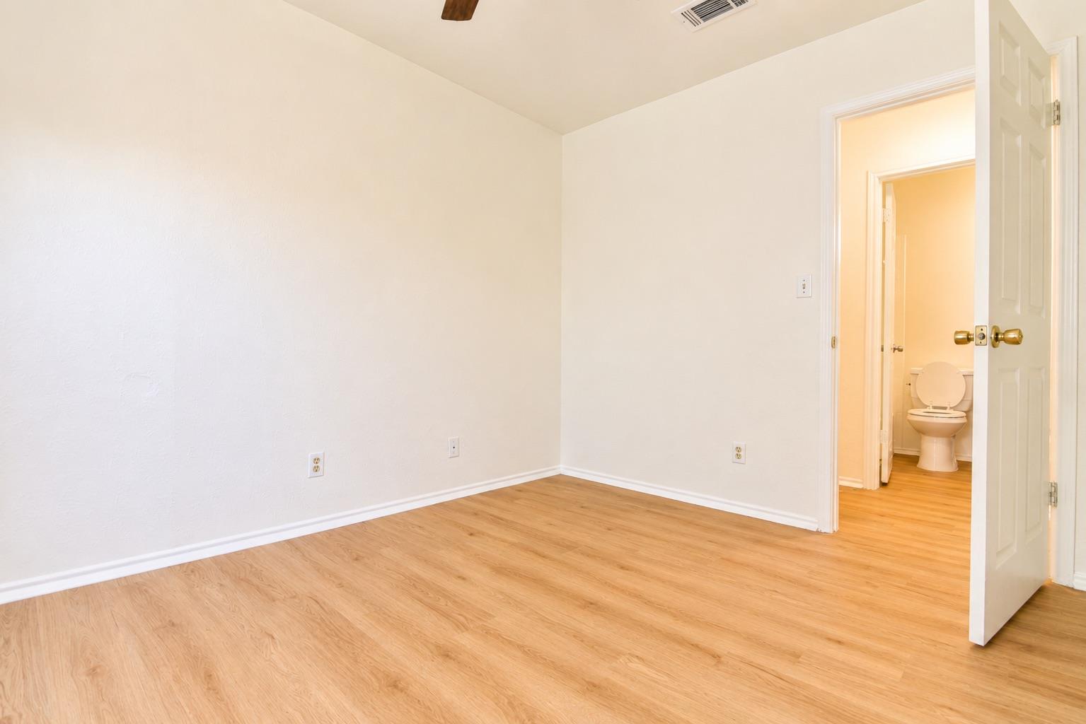 8807 Springmail Cir #a Property Photo 27