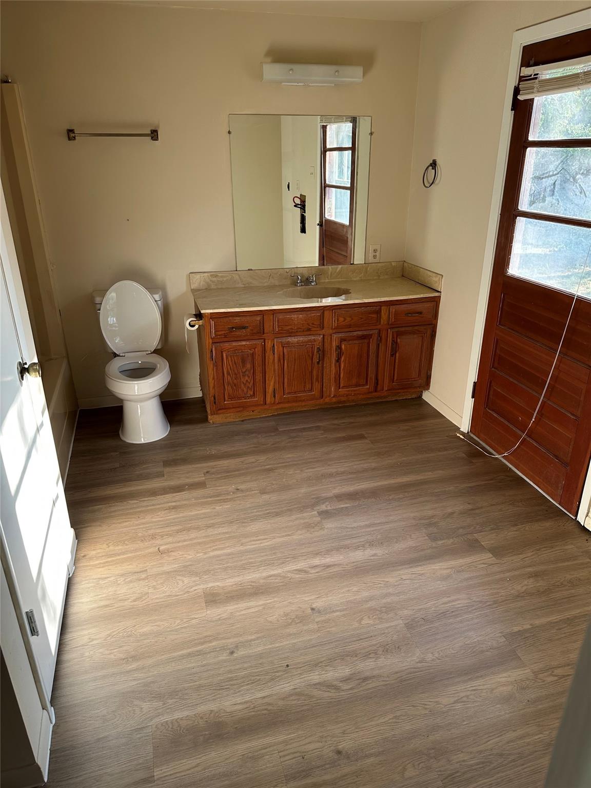 845 Aspen Ln Property Photo 9
