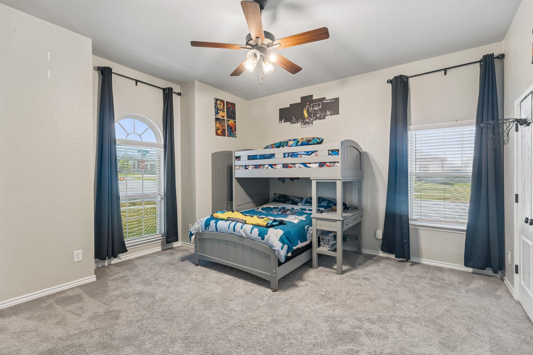 5309 La Piedra Ln Property Photo 18