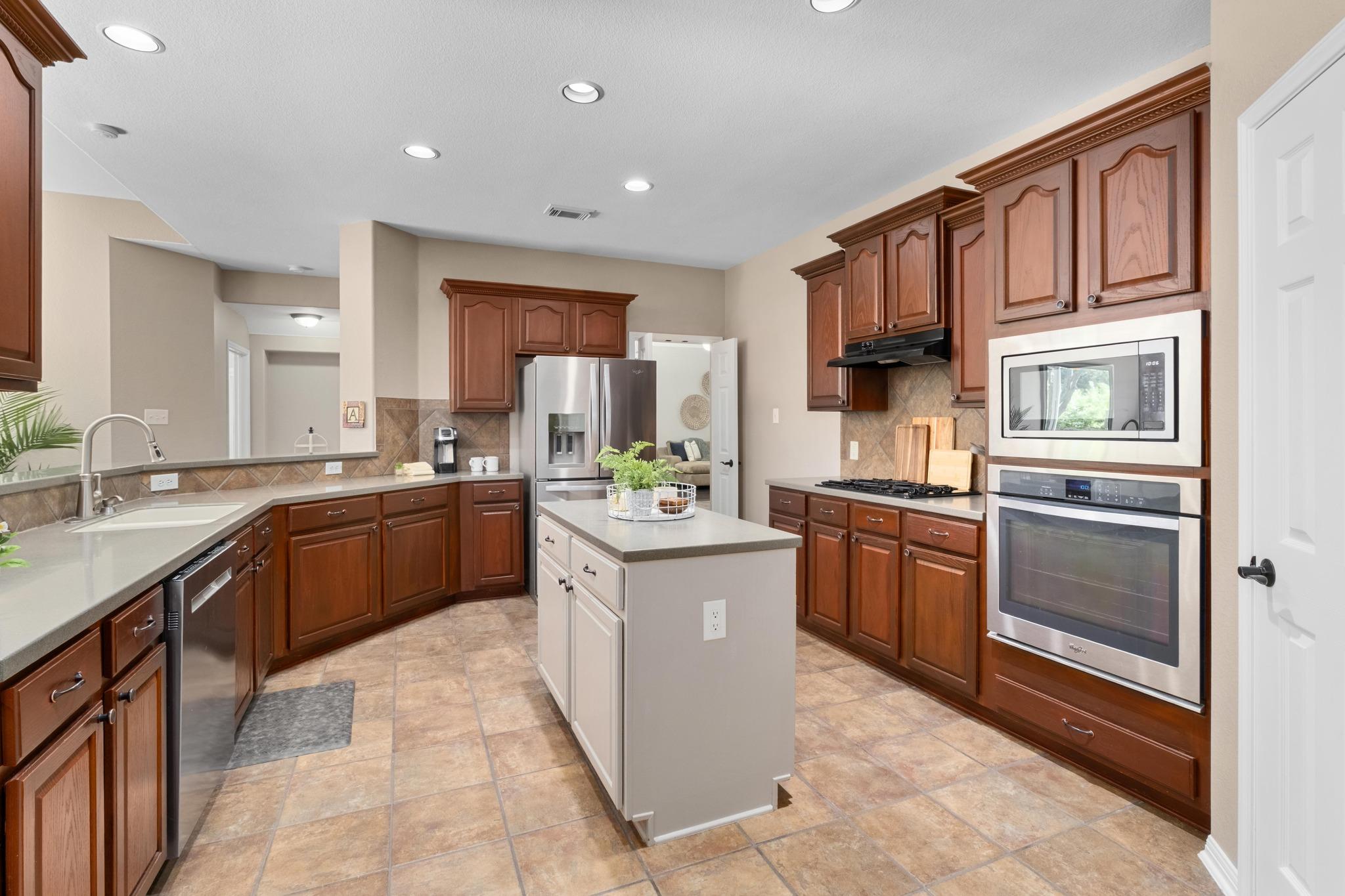 2705 Wolkin Cv Property Photo 10