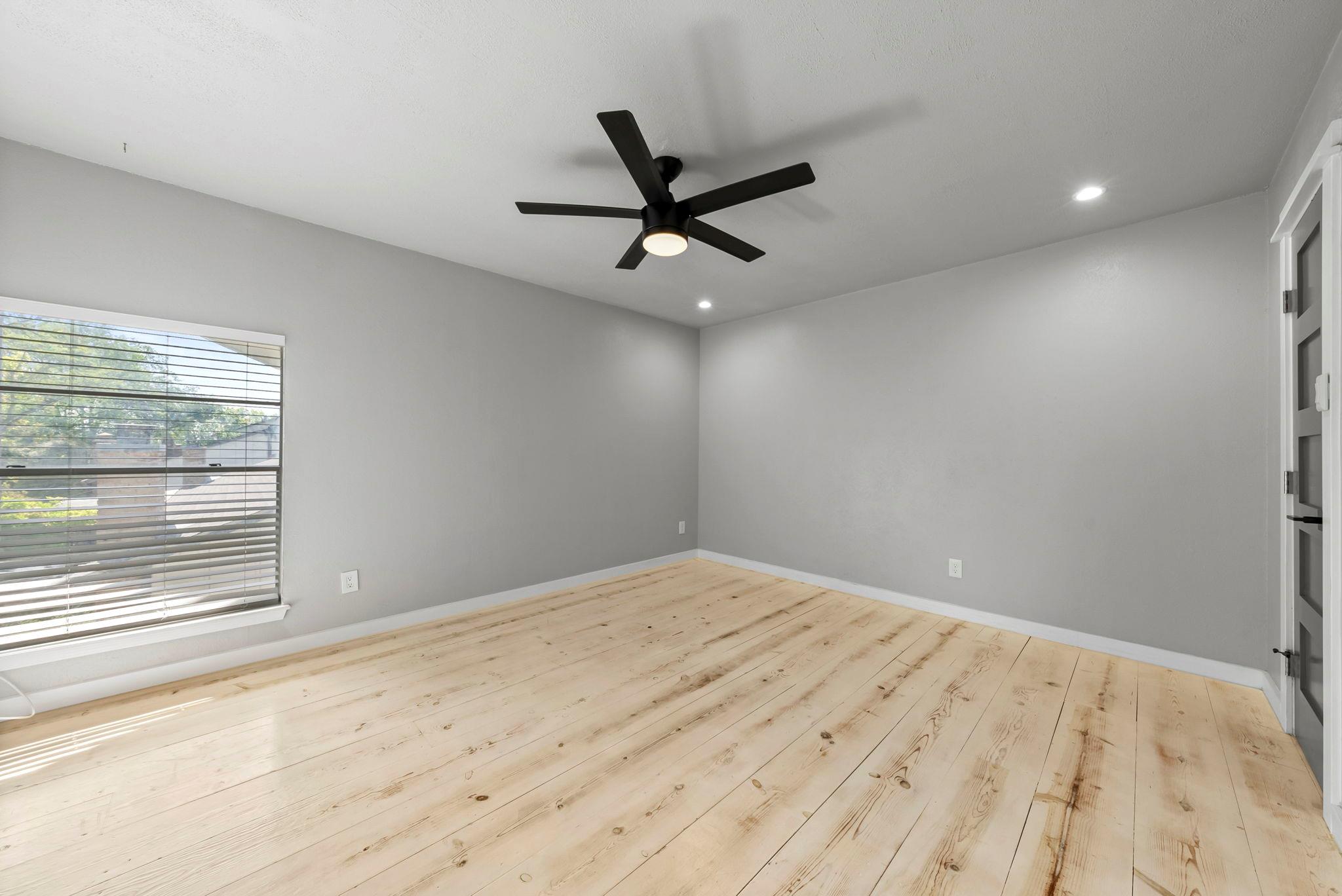 9433 Singing Quail Dr Property Photo 25