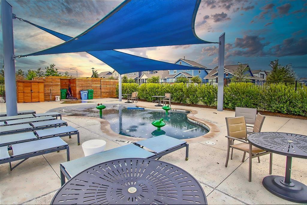 5812 Rotunda View Property Photo 27