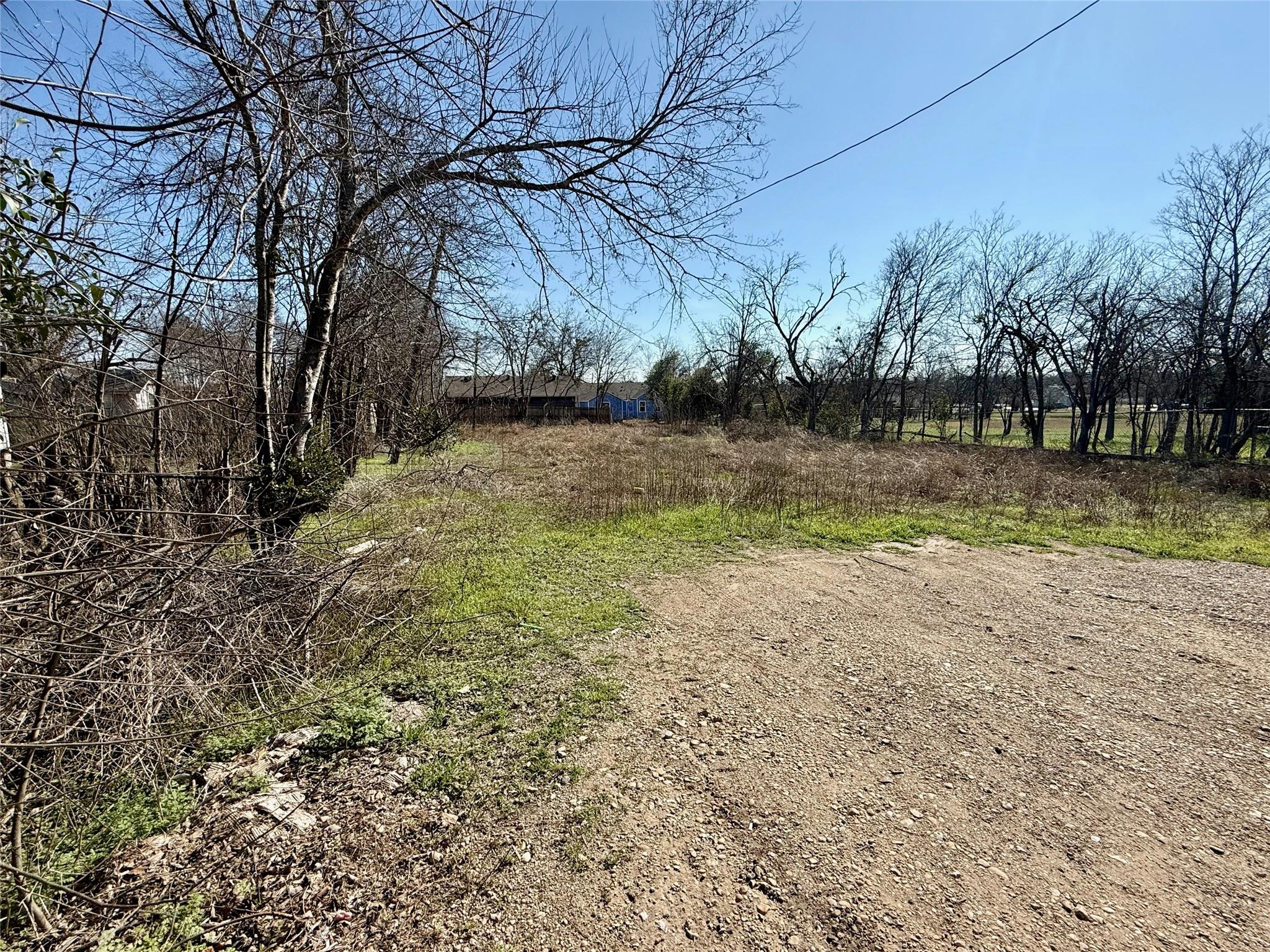 104 Sams St Property Photo 2