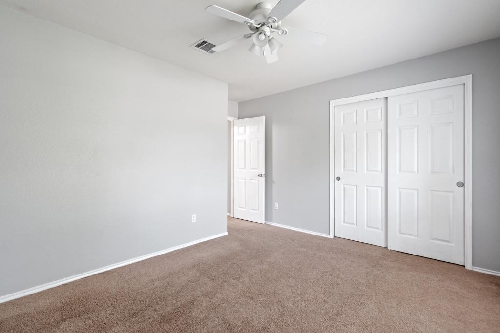 1514 Royce Ln Property Photo 22