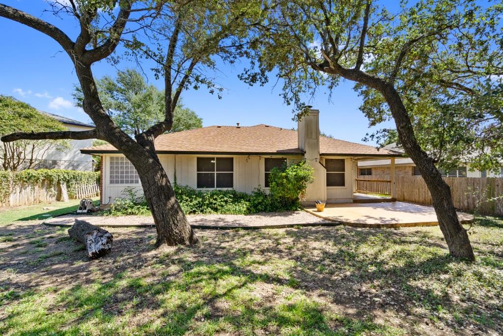1514 Royce Ln Property Photo 25
