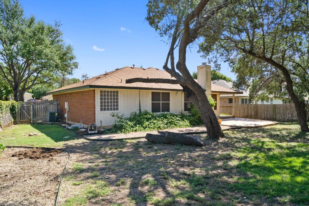 1514 Royce Ln Property Photo 26