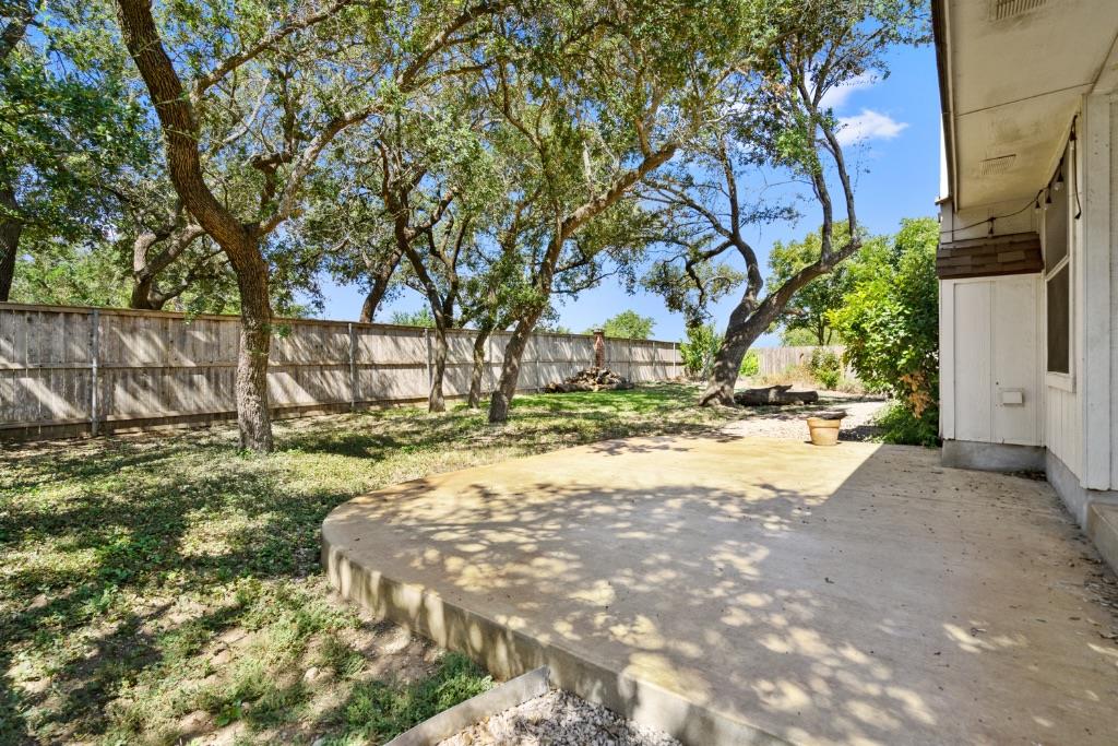 1514 Royce Ln Property Photo 27