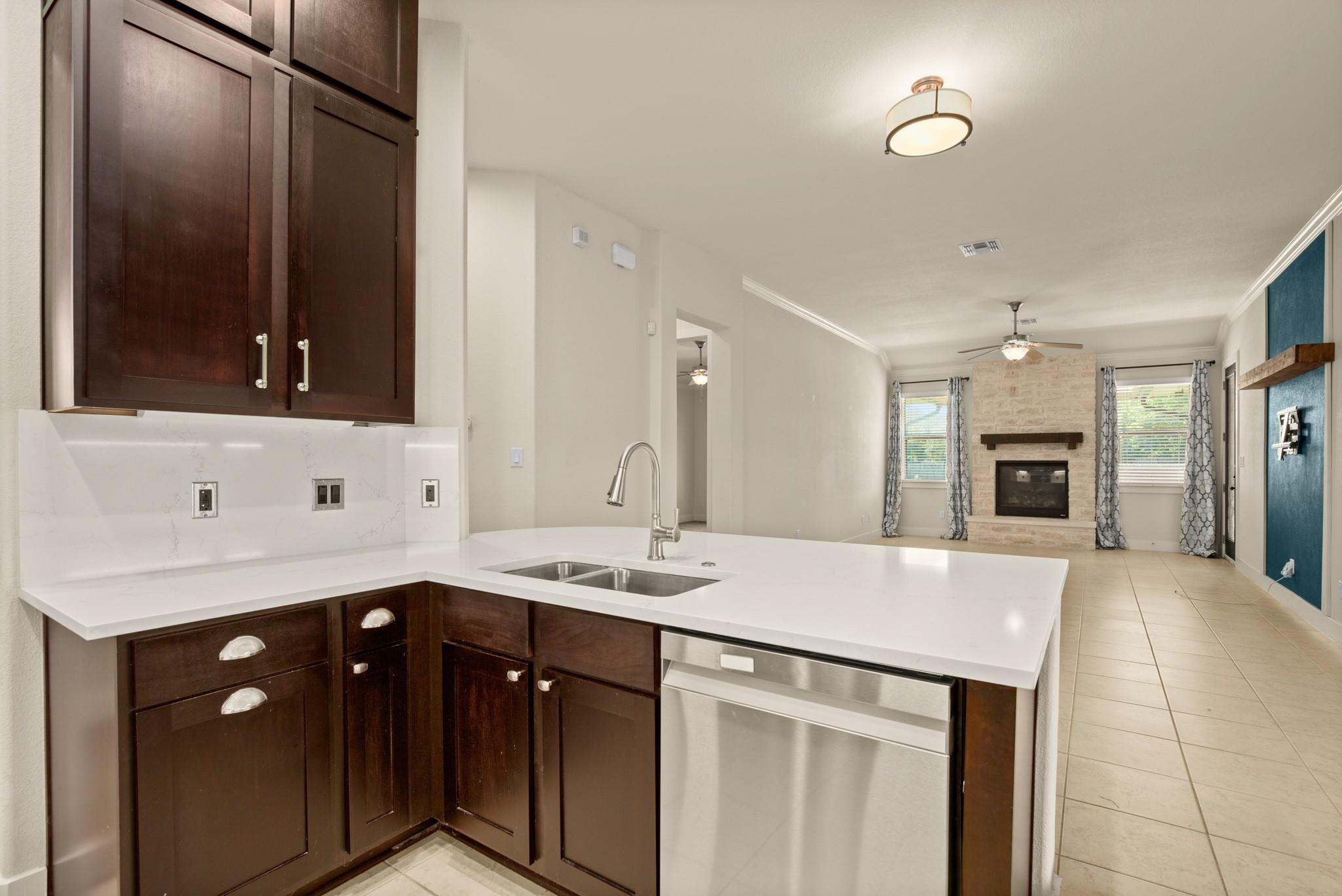 301 Bluff St Property Photo 12