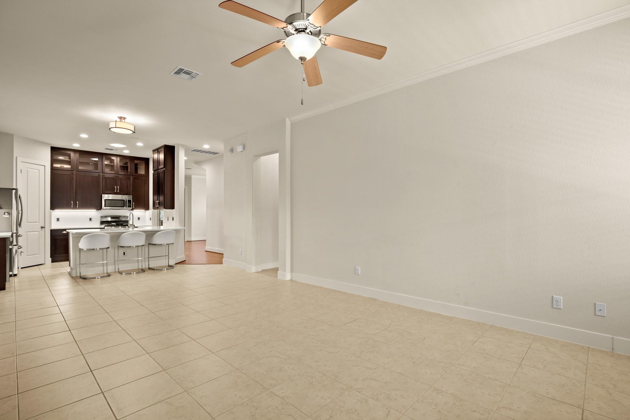 301 Bluff St Property Photo 19