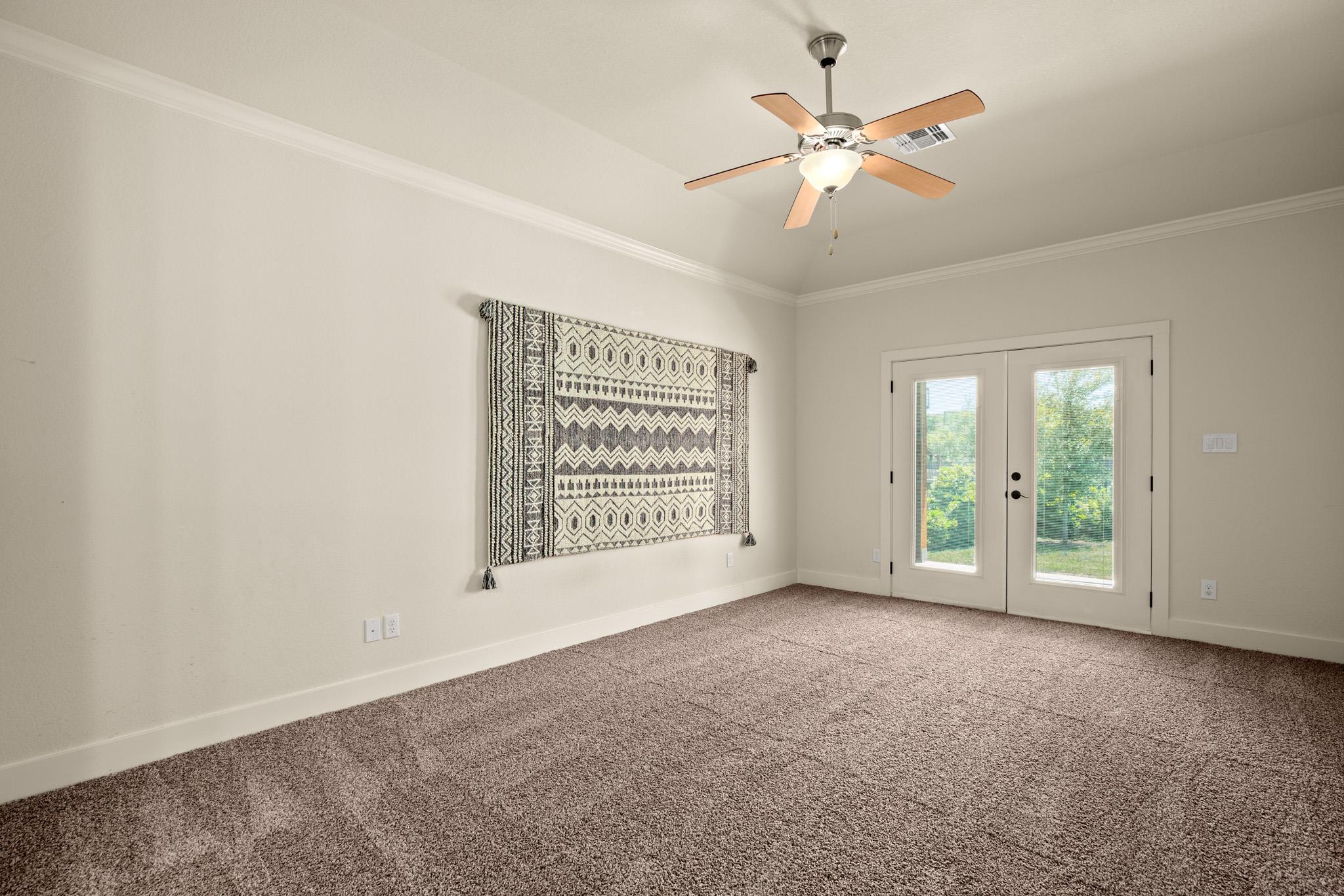301 Bluff St Property Photo 20