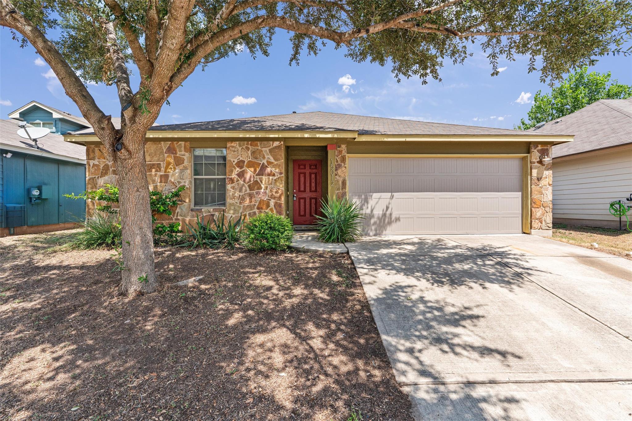 15012 Parrish Ln Property Photo 1