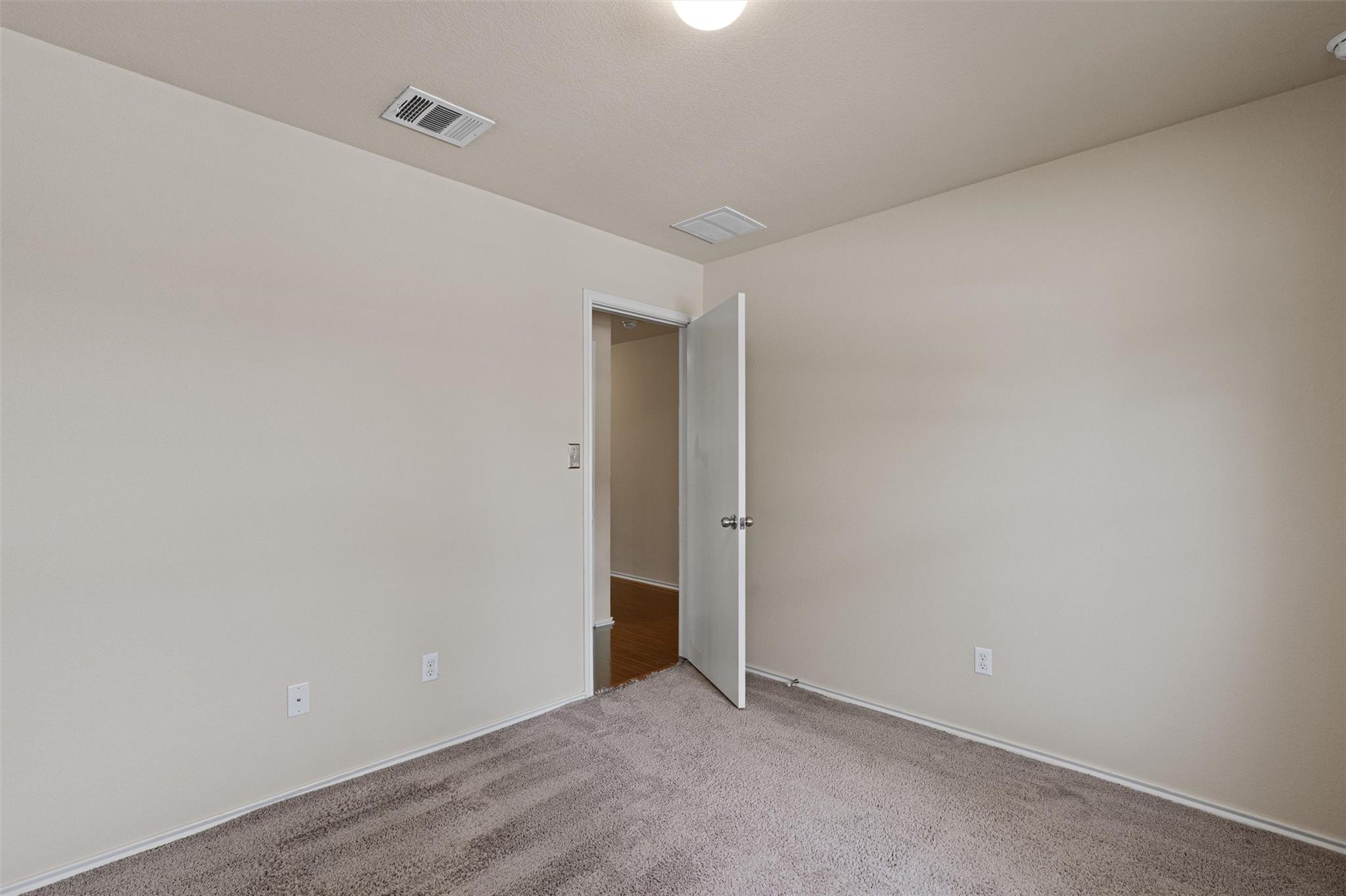 15012 Parrish Ln Property Photo 16
