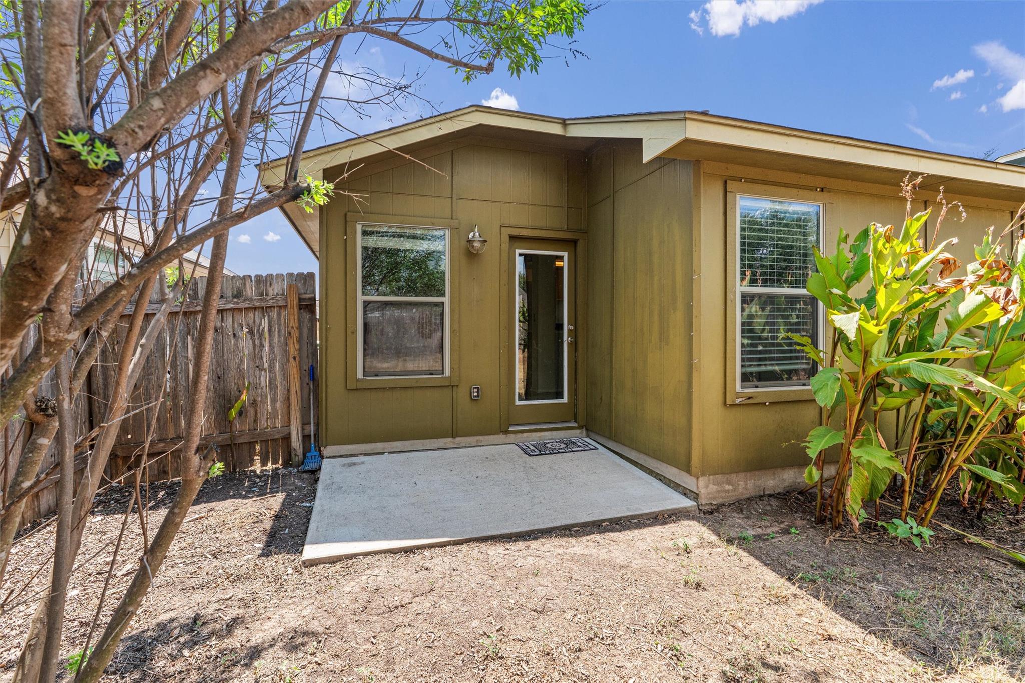 15012 Parrish Ln Property Photo 22