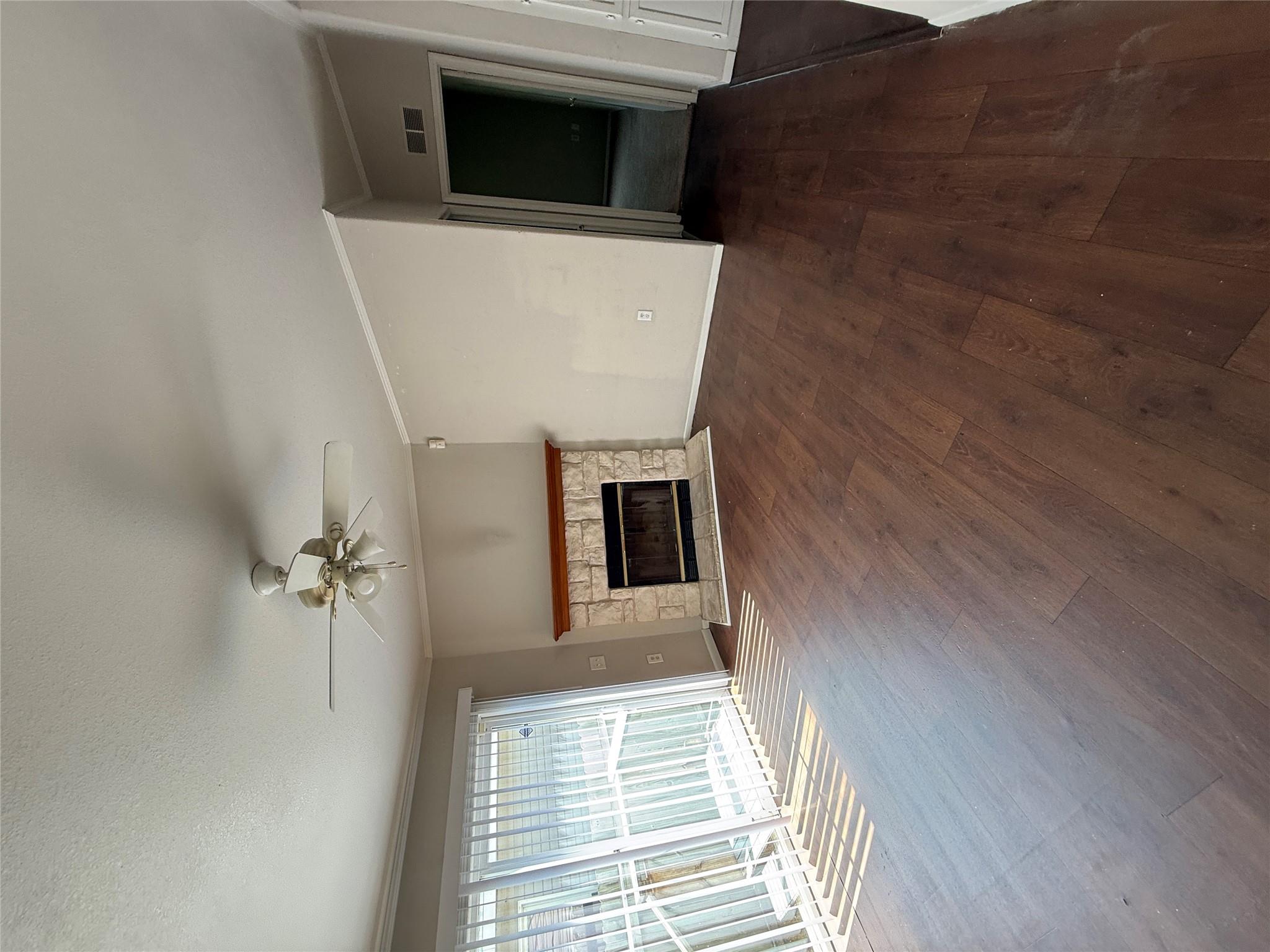 4423 Magin Meadow Dr Property Photo 3
