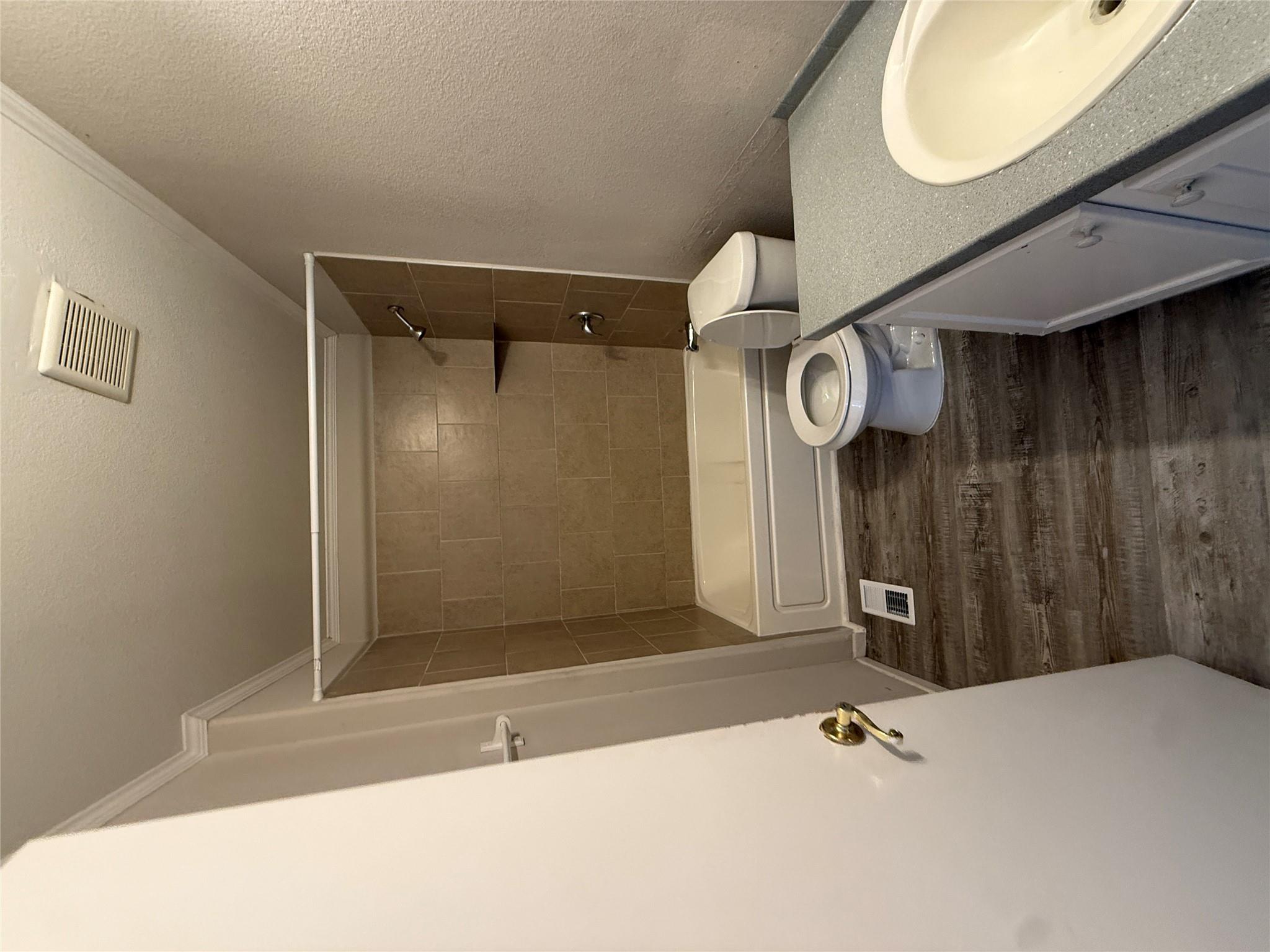 4423 Magin Meadow Dr Property Photo 16
