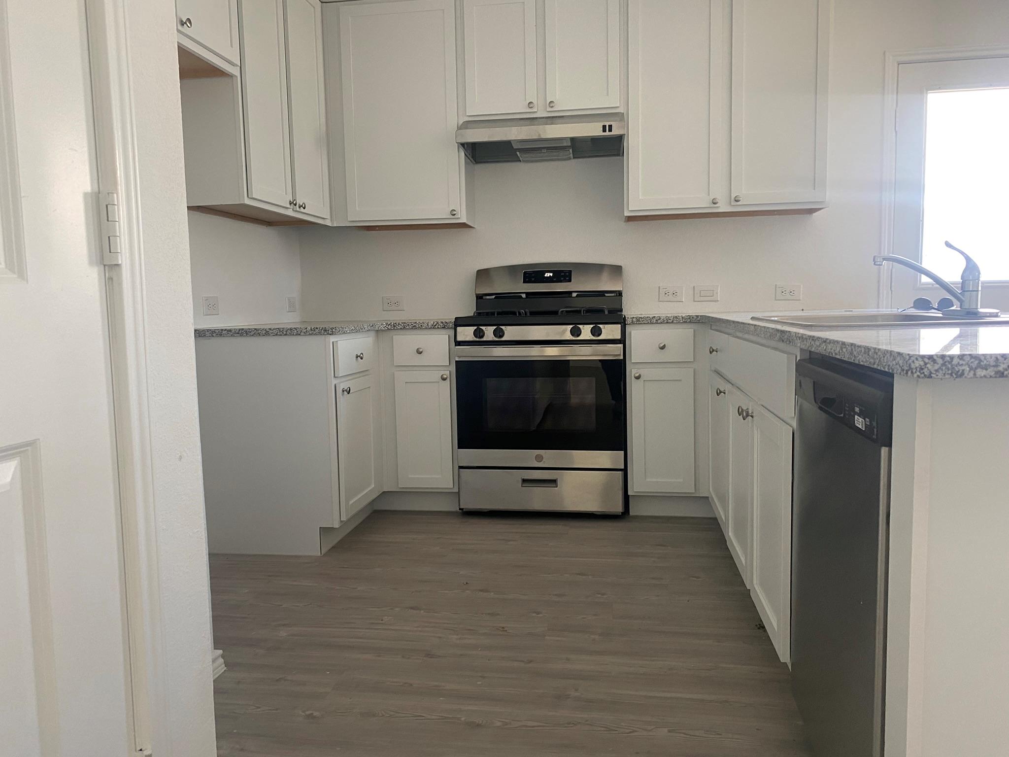 7102 Satellite Way Property Photo 2