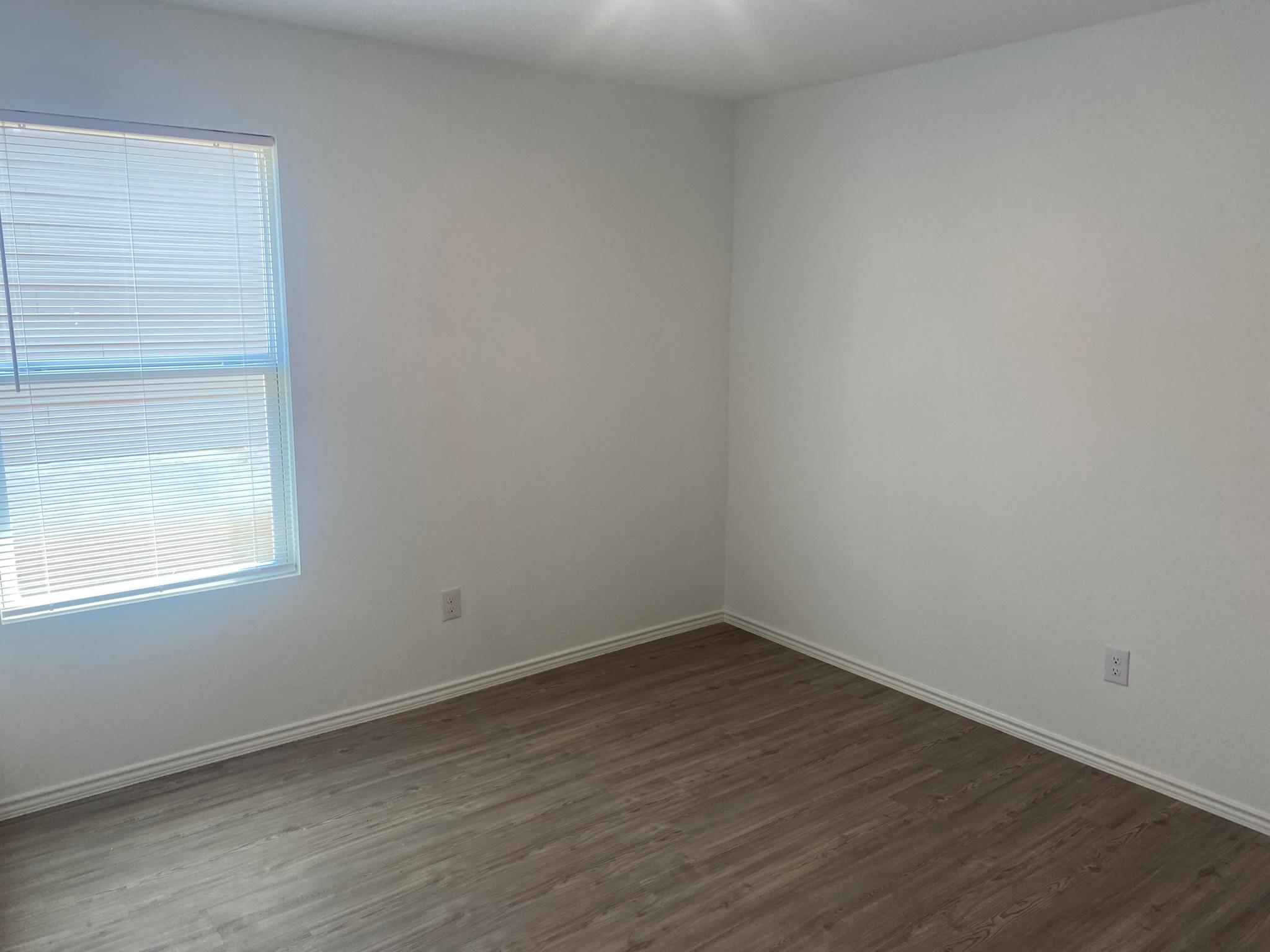 7102 Satellite Way Property Photo 9