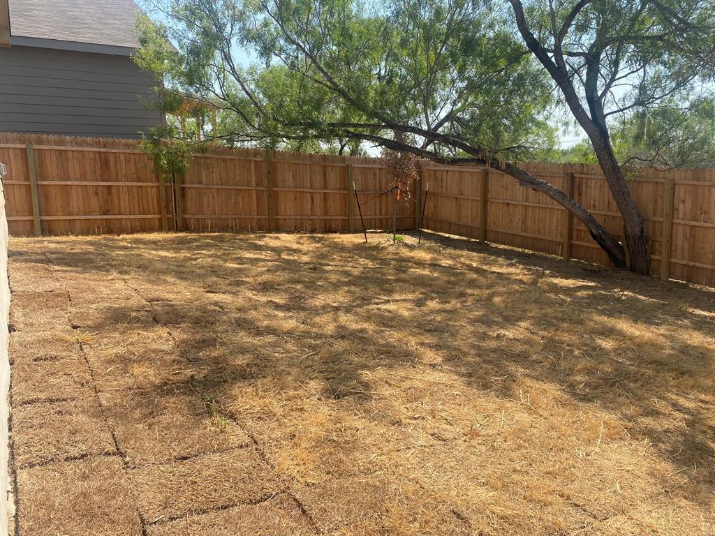 7102 Satellite Way Property Photo 14
