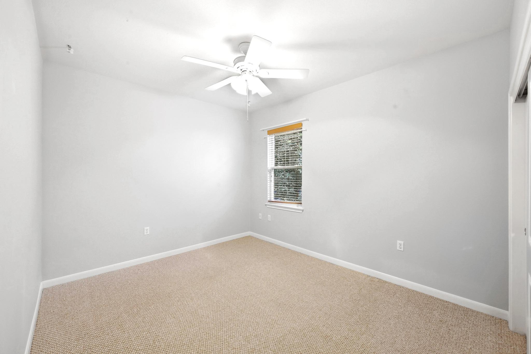 314 Fieldstone Dr Property Photo 24