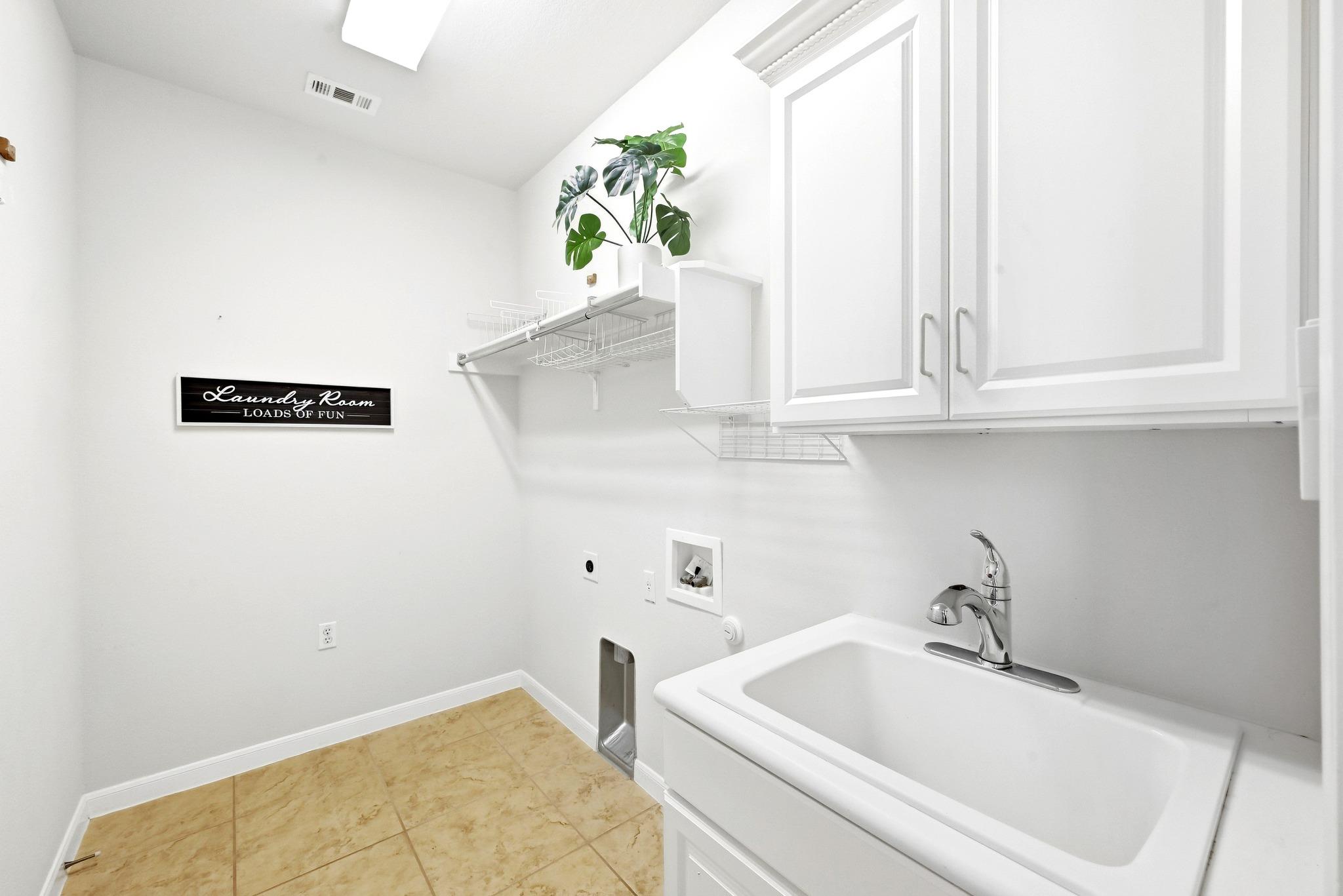 314 Fieldstone Dr Property Photo 27