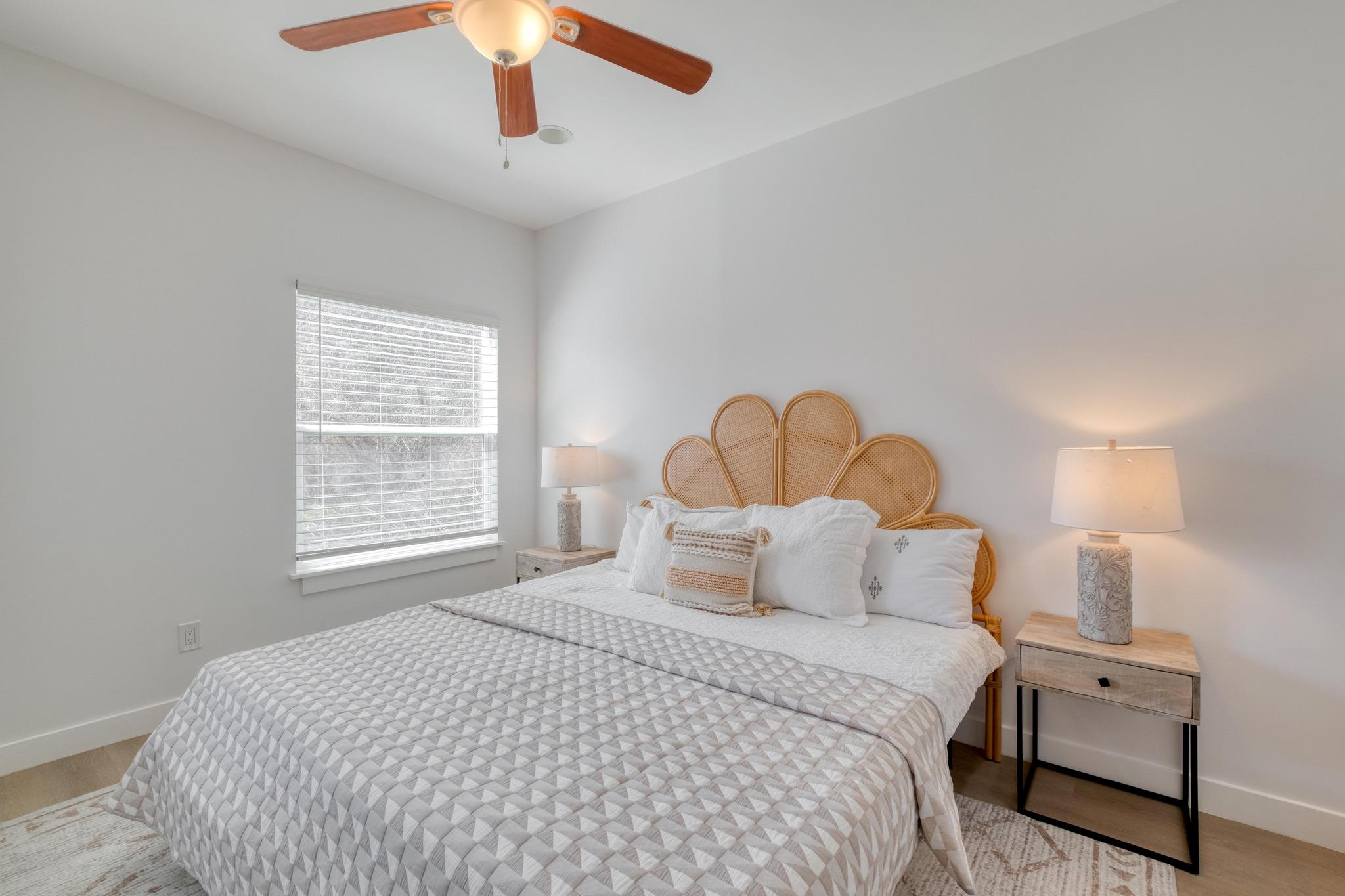 12166 Metric Blvd 103 Property Photo 4
