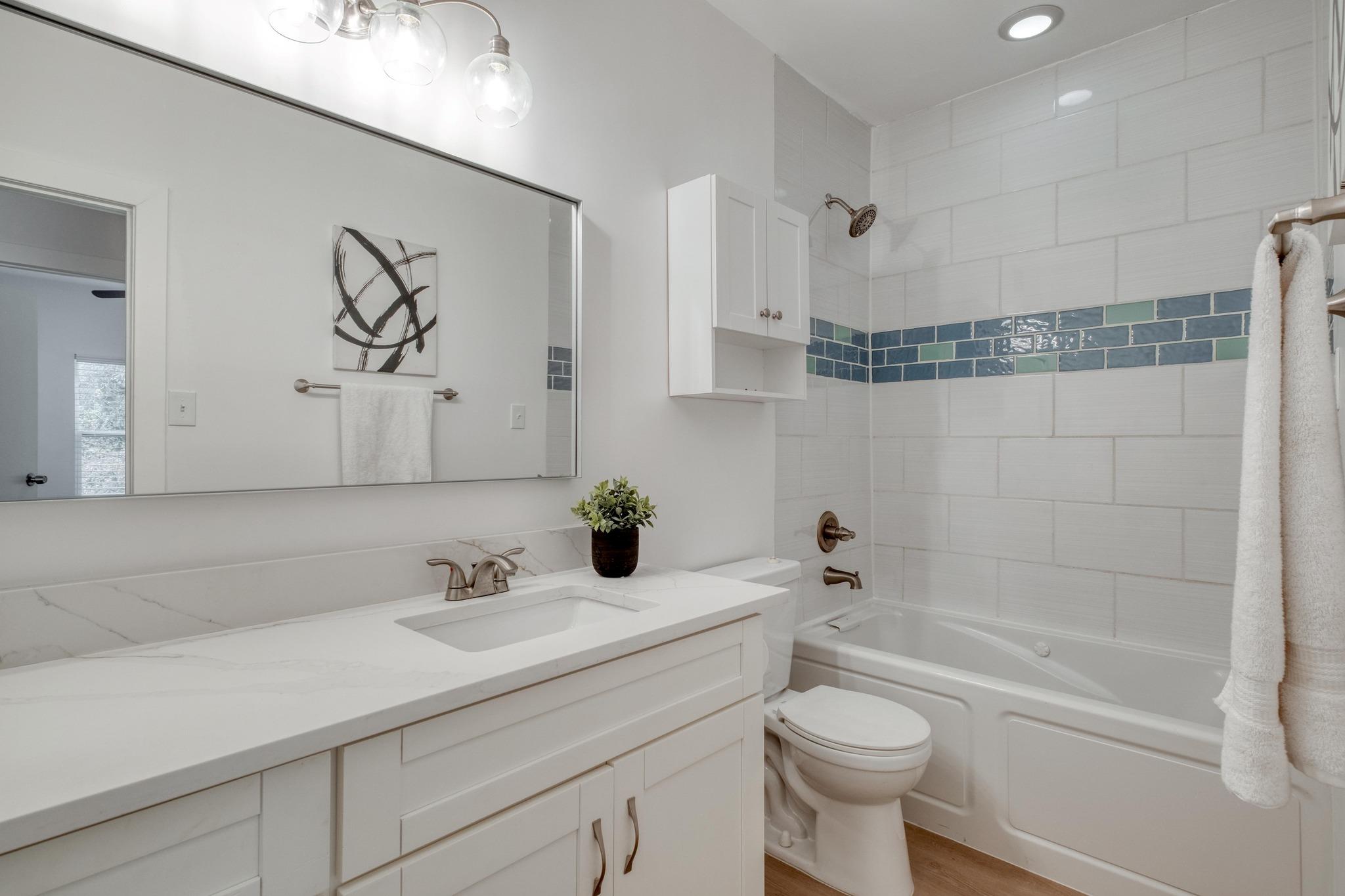 12166 Metric Blvd 103 Property Photo 7