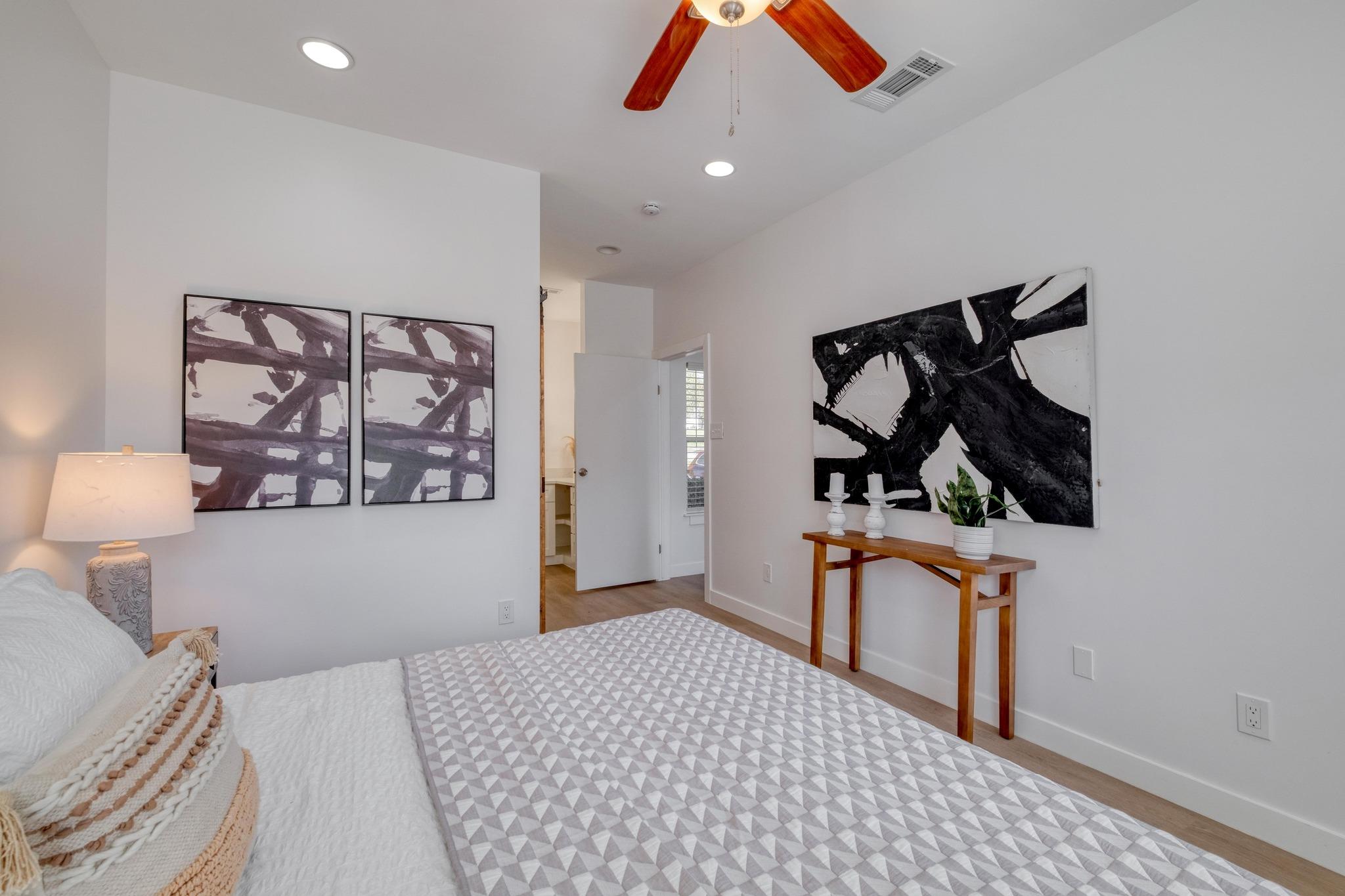 12166 Metric Blvd 103 Property Photo 21