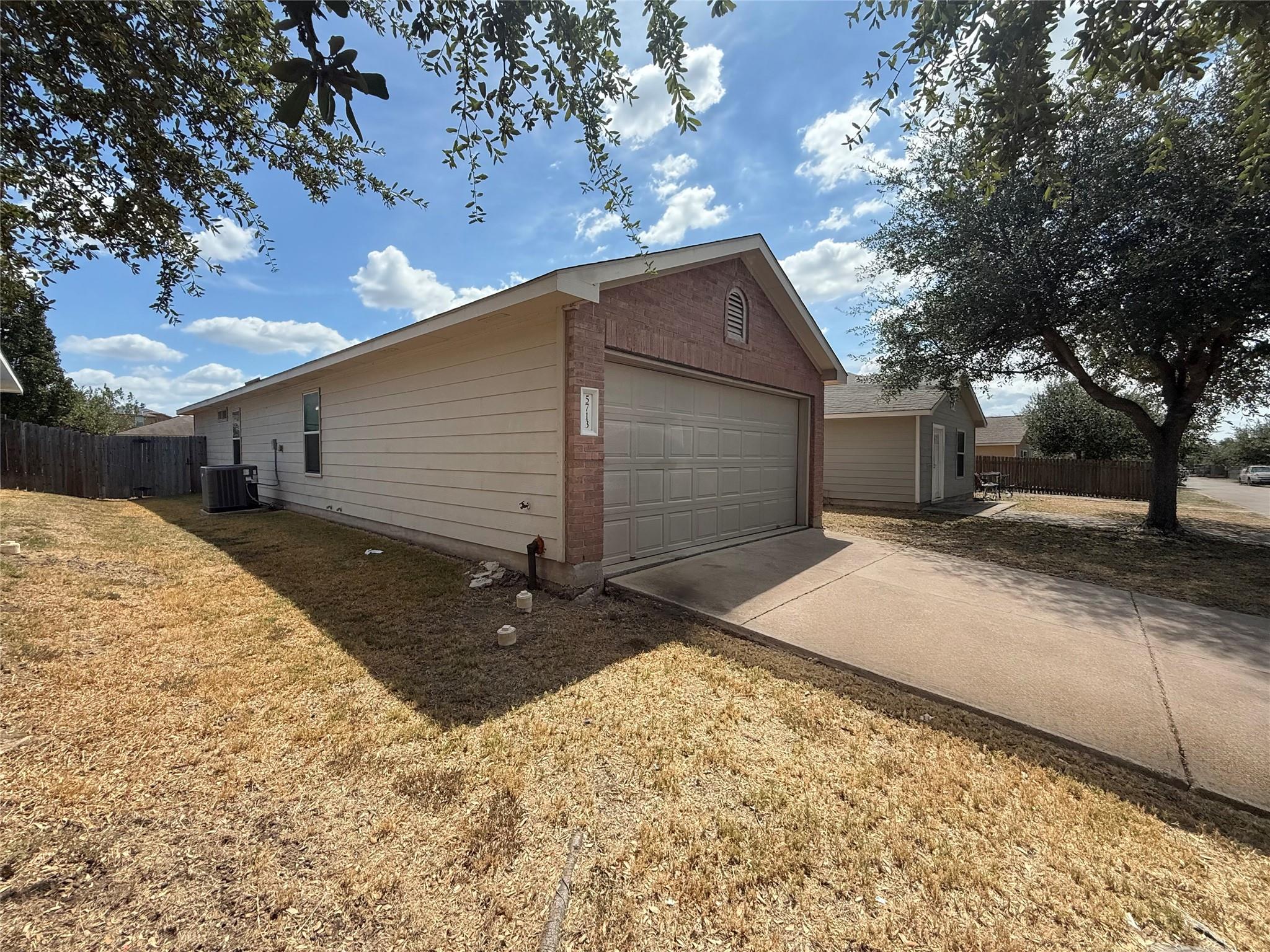 5713 Berryline Way Property Photo 2