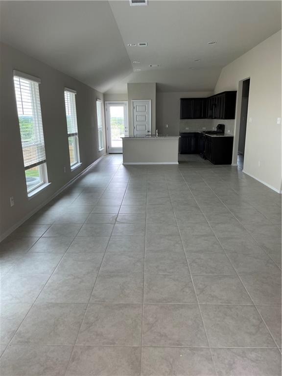 5604 Respinto Dr Property Photo 3