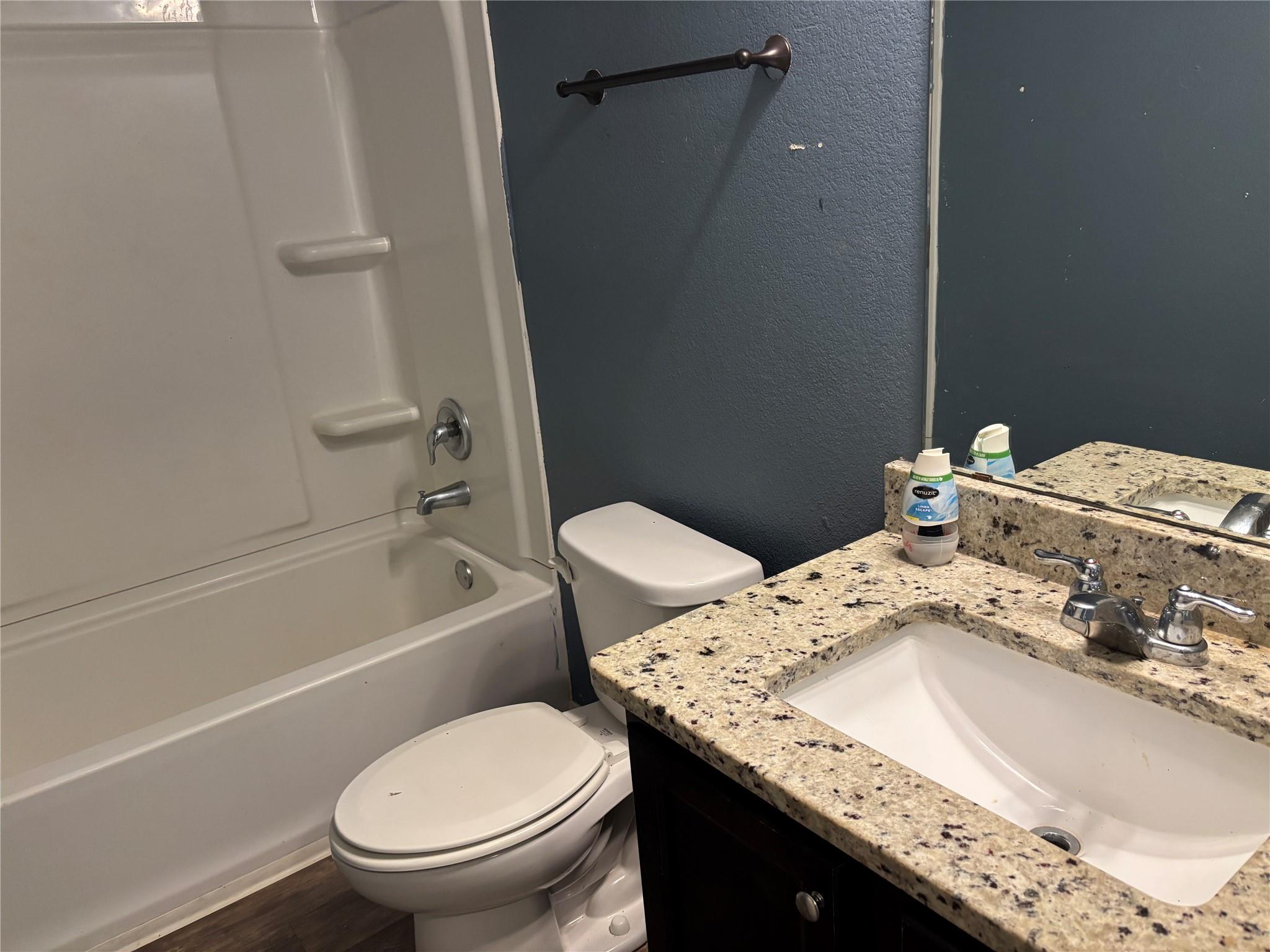 14008 Sherri Berry Way Property Photo 4