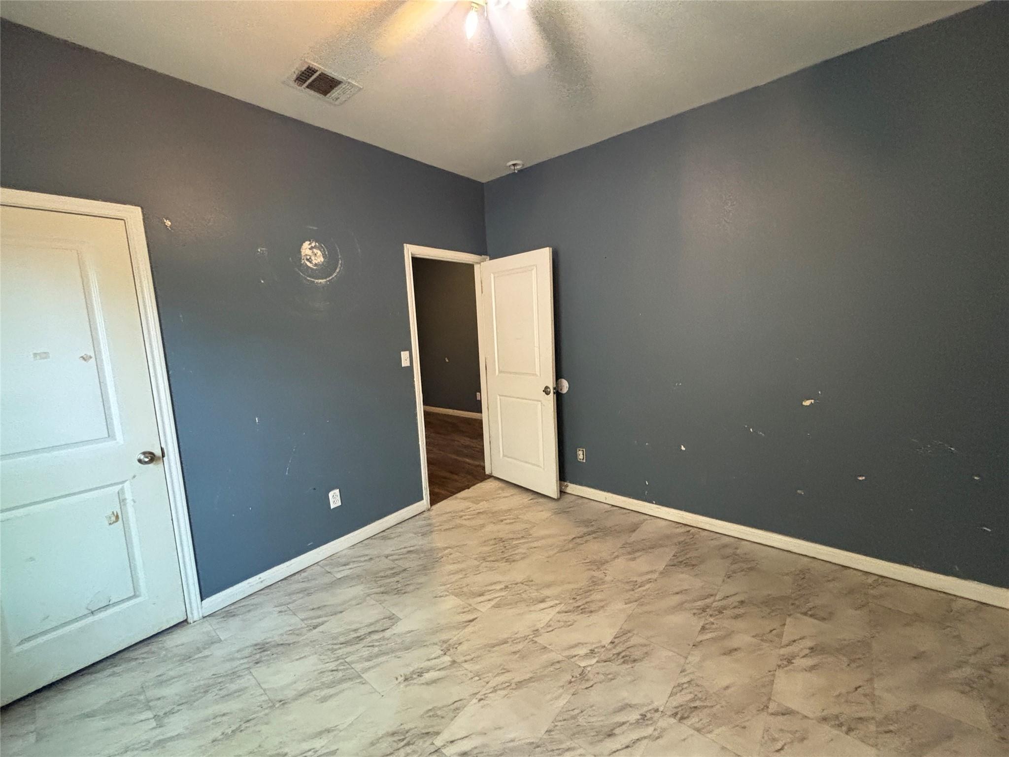 14008 Sherri Berry Way Property Photo 5
