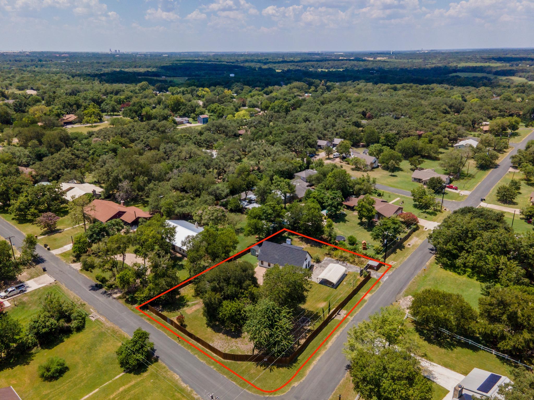 12900 Ben Milam Dr Property Photo 37