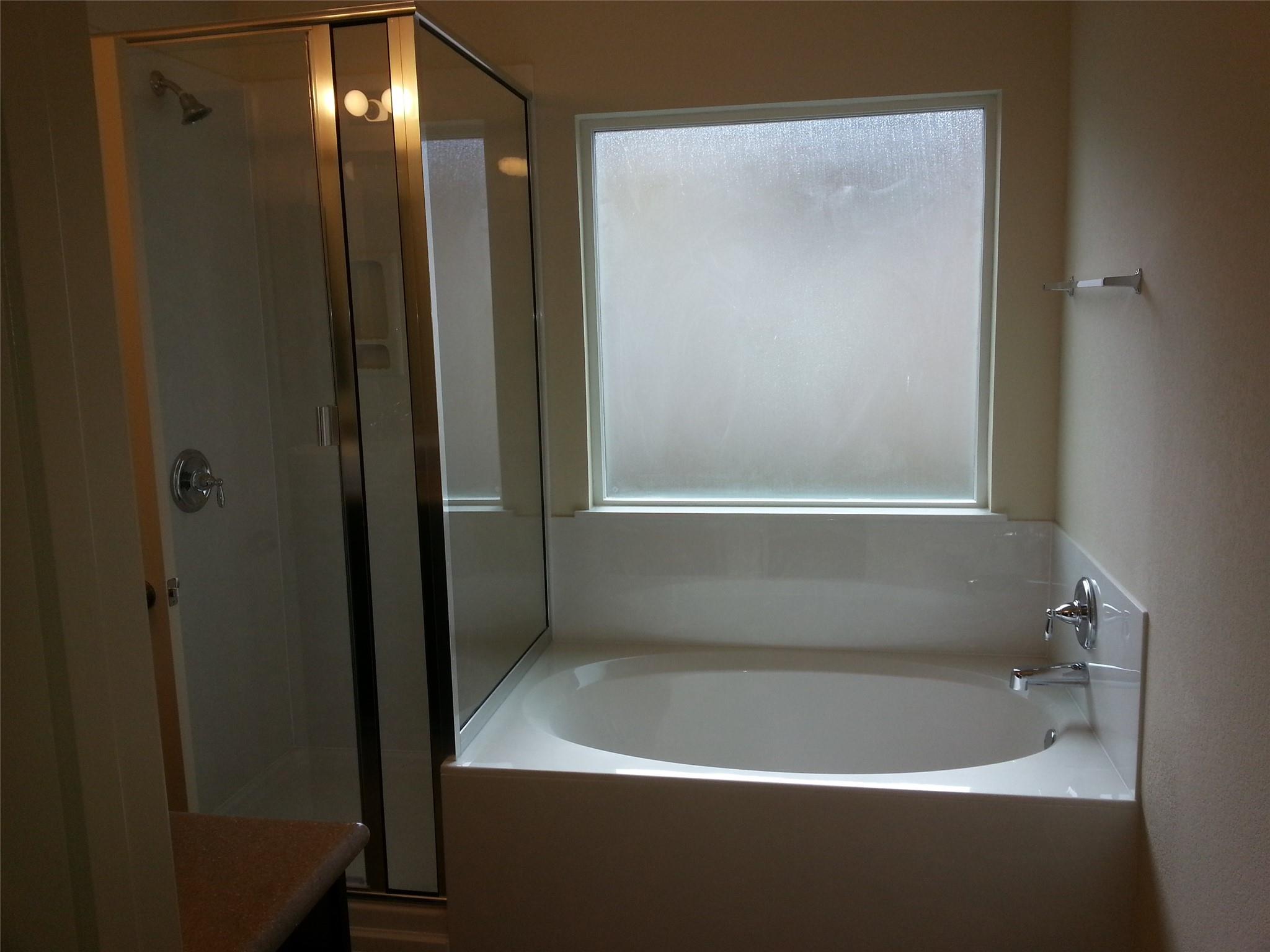 2504 Mcdonald Way Property Photo 9