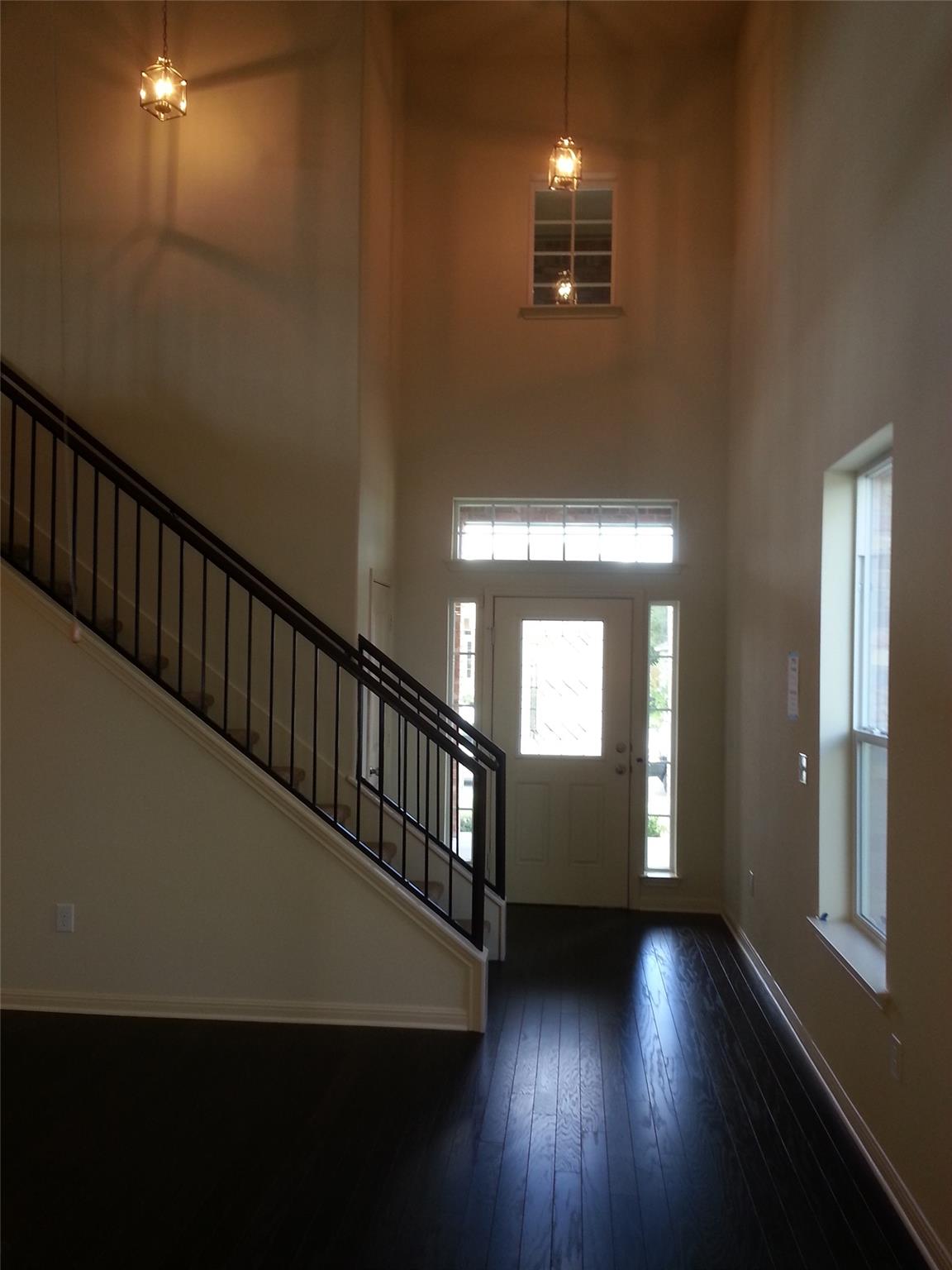 2504 Mcdonald Way Property Photo 18
