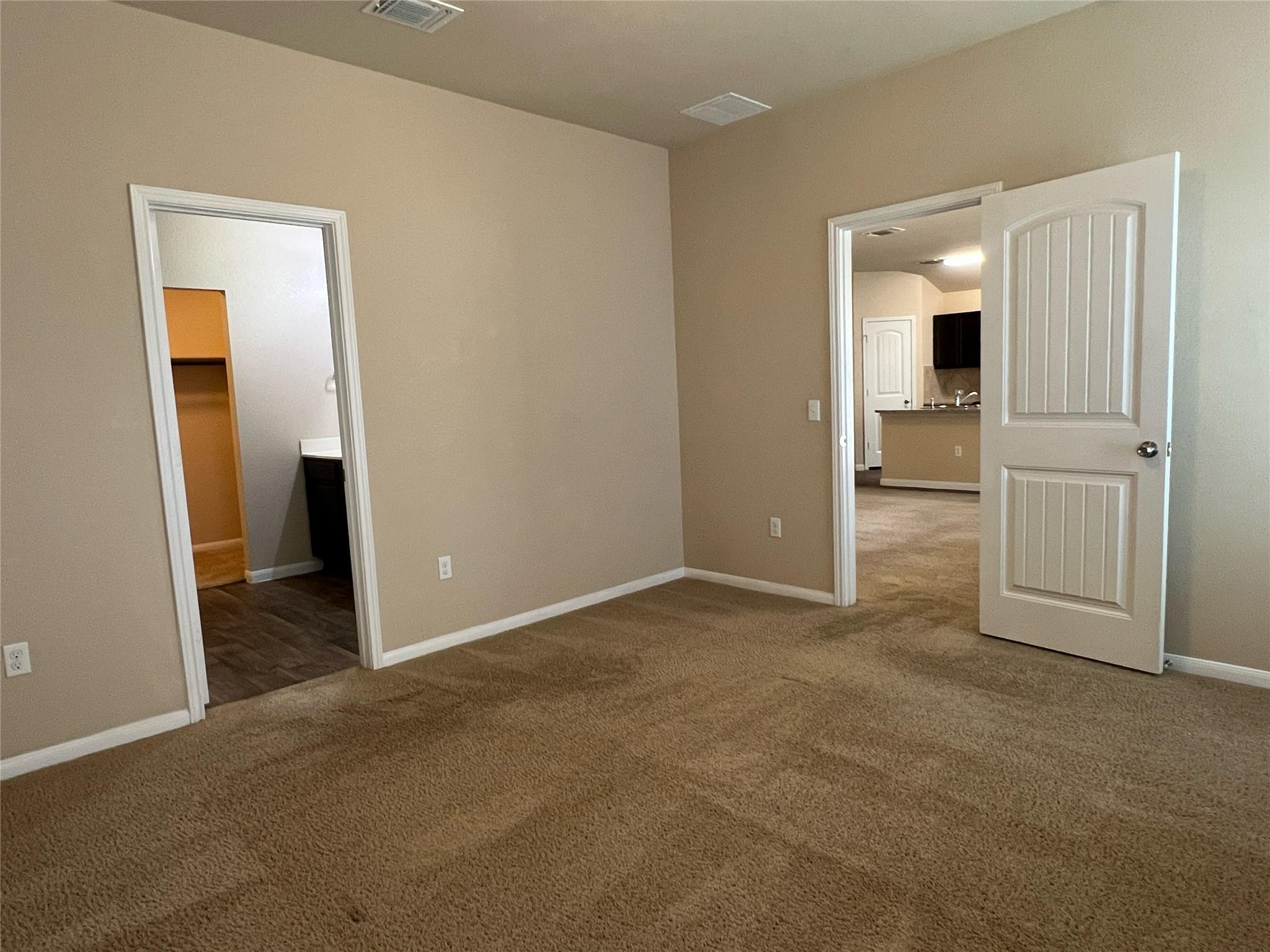 119 Acadia Cv Property Photo 6