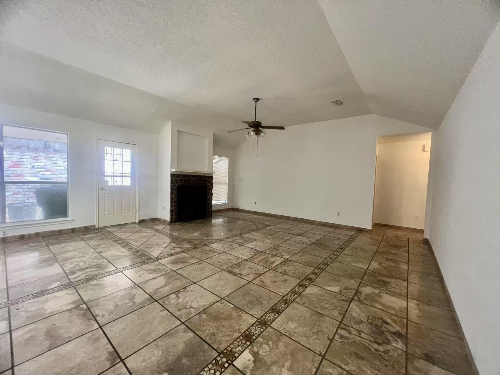 14303 Kincheloe St Property Photo 2