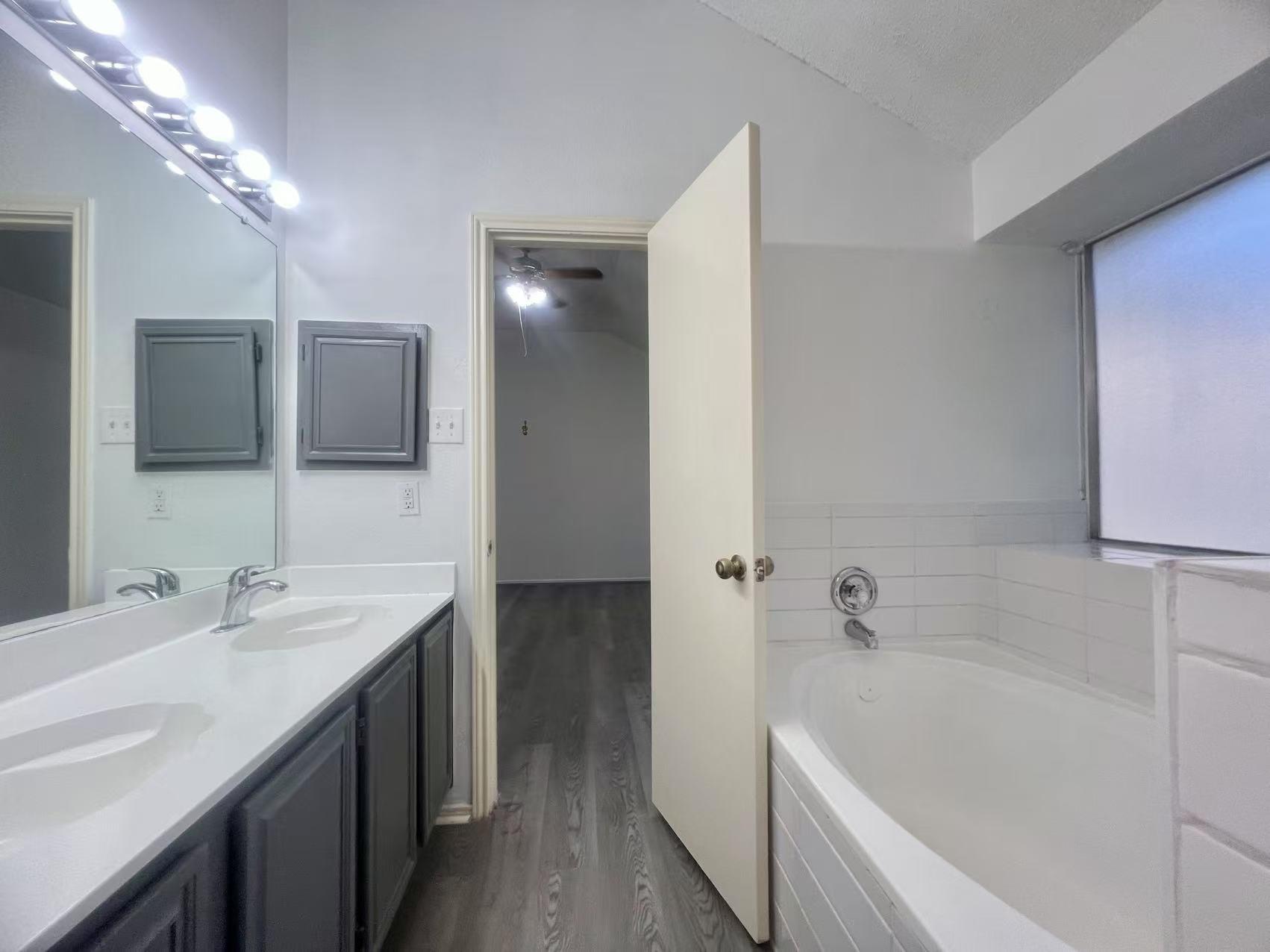 14303 Kincheloe St Property Photo 10