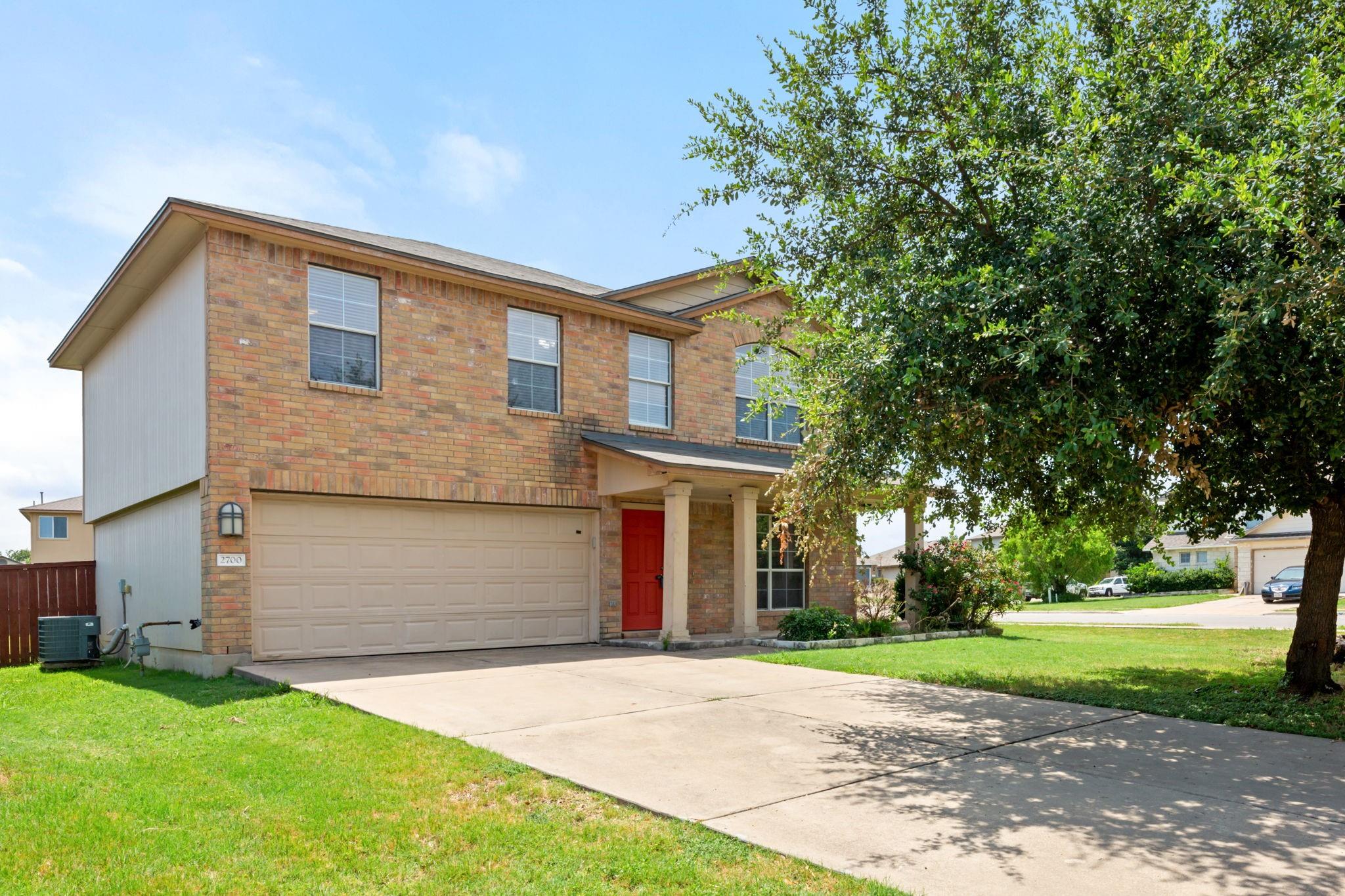 2700 Breezy Point Cv Property Photo 1