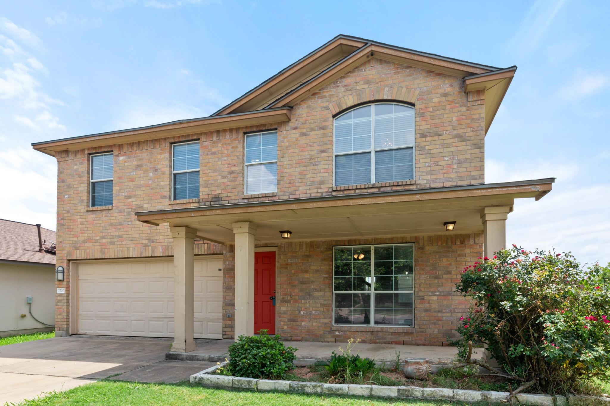 2700 Breezy Point Cv Property Photo 4