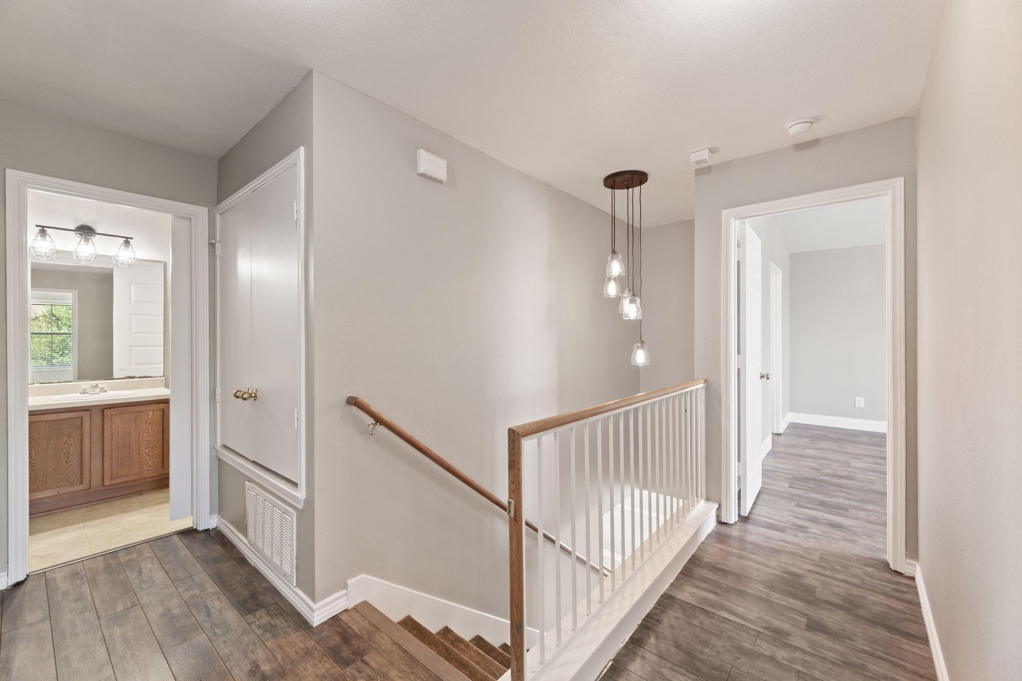 2700 Breezy Point Cv Property Photo 11